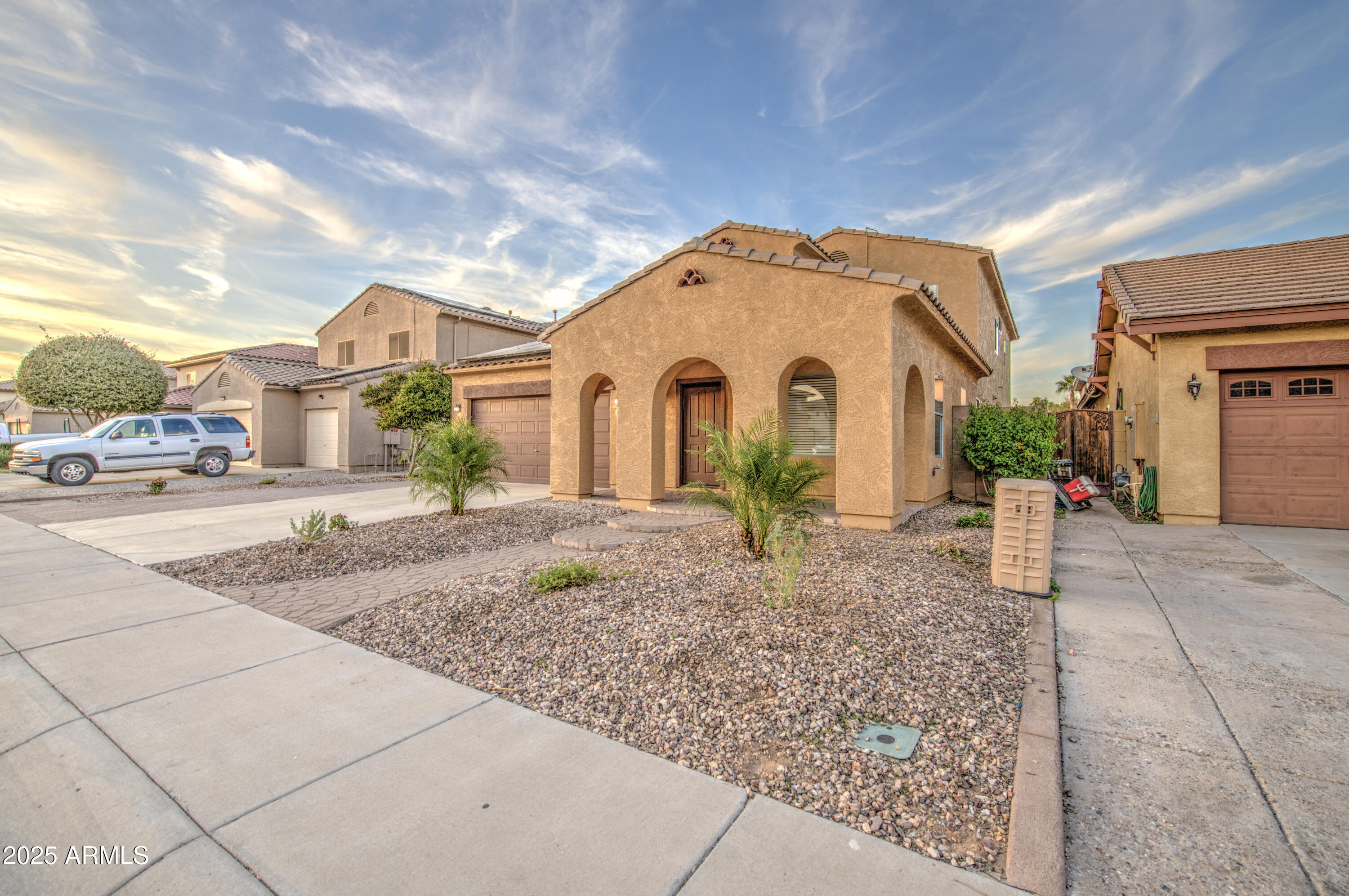 15922 W PORT ROYALE Lane