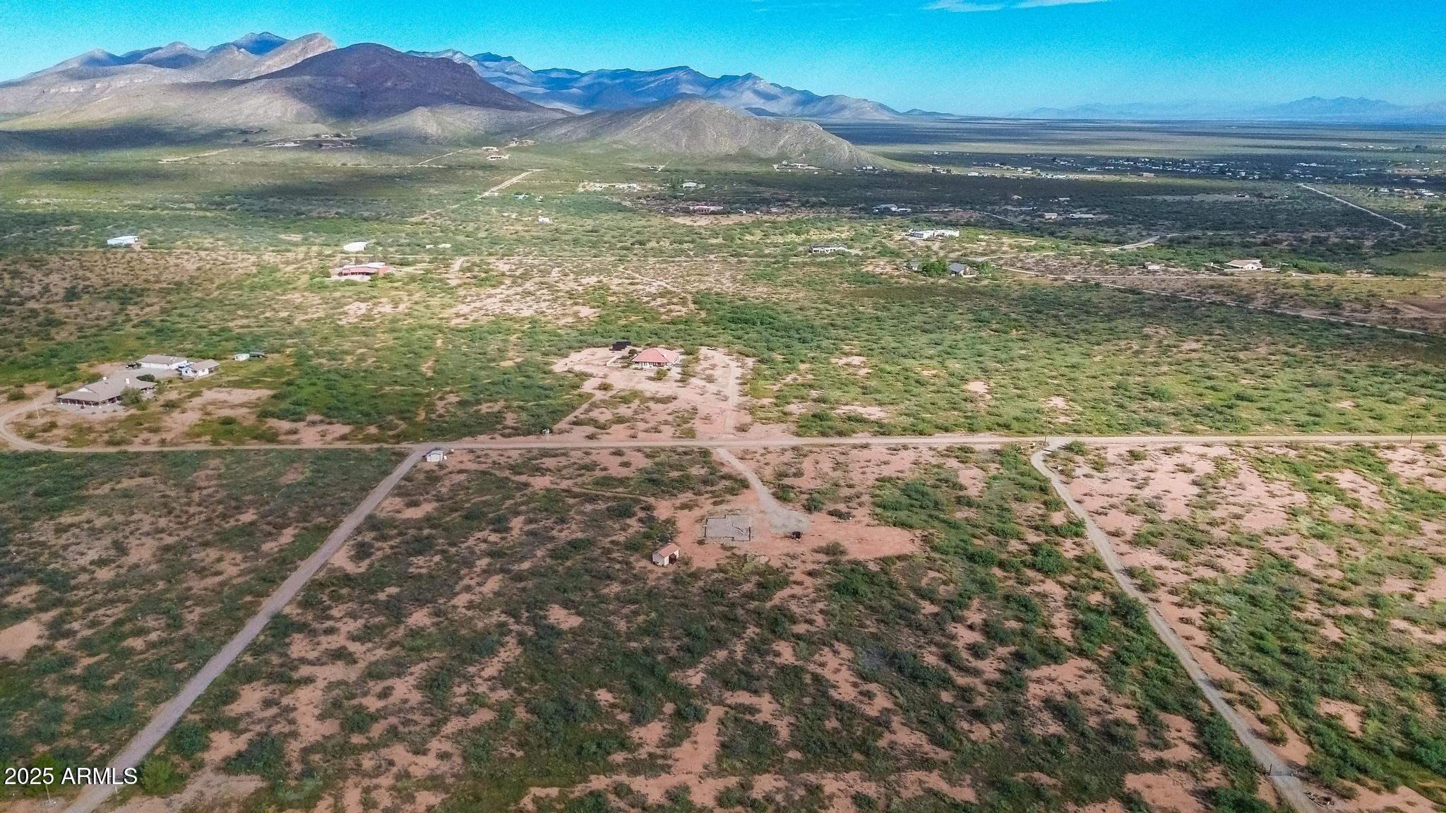 988 W El Rancho Boulevard B