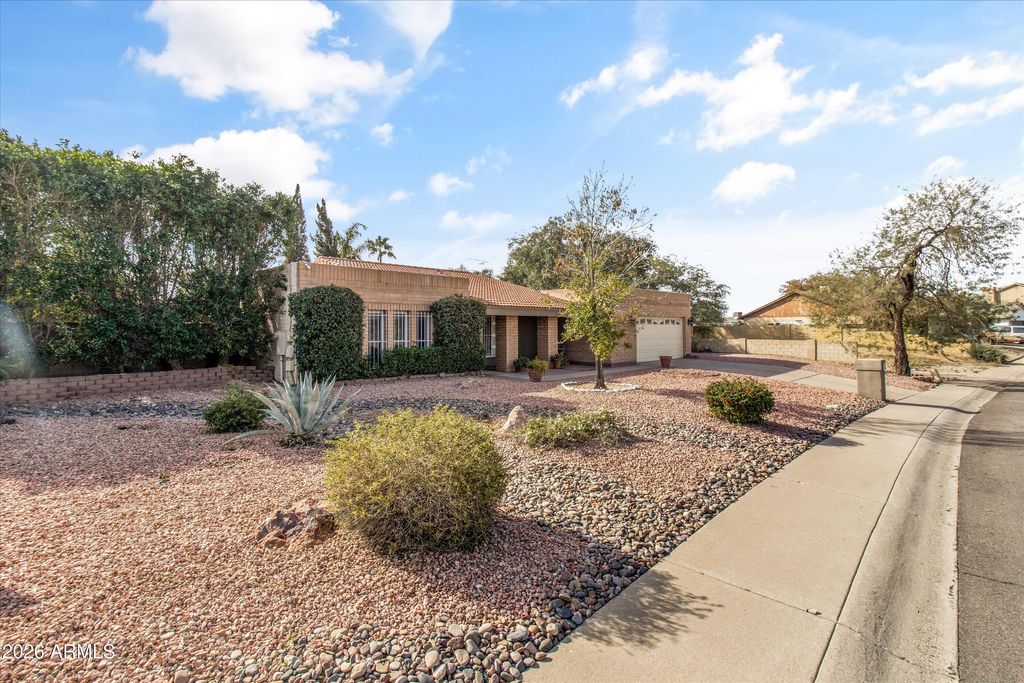 Photo of 4537 W Park Place, Glendale, AZ 85306 (MLS # 6963836)