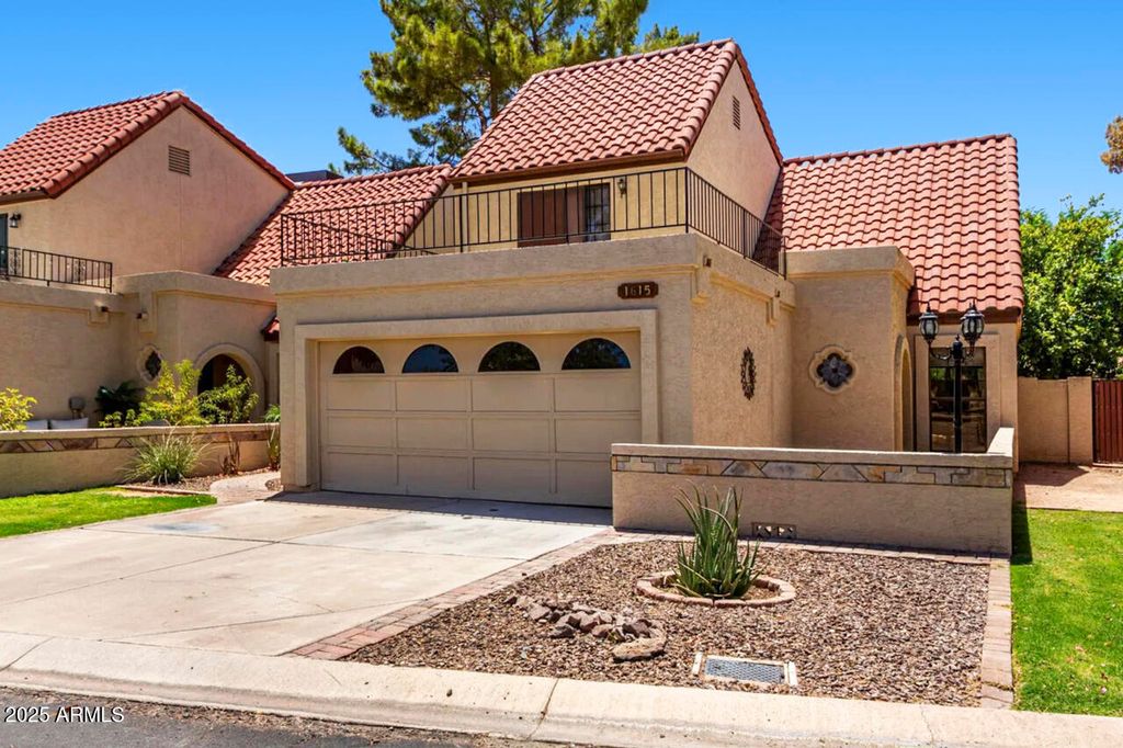 Photo of 1615 E Redmon Drive, Tempe, AZ 85283 (MLS # 6899806)