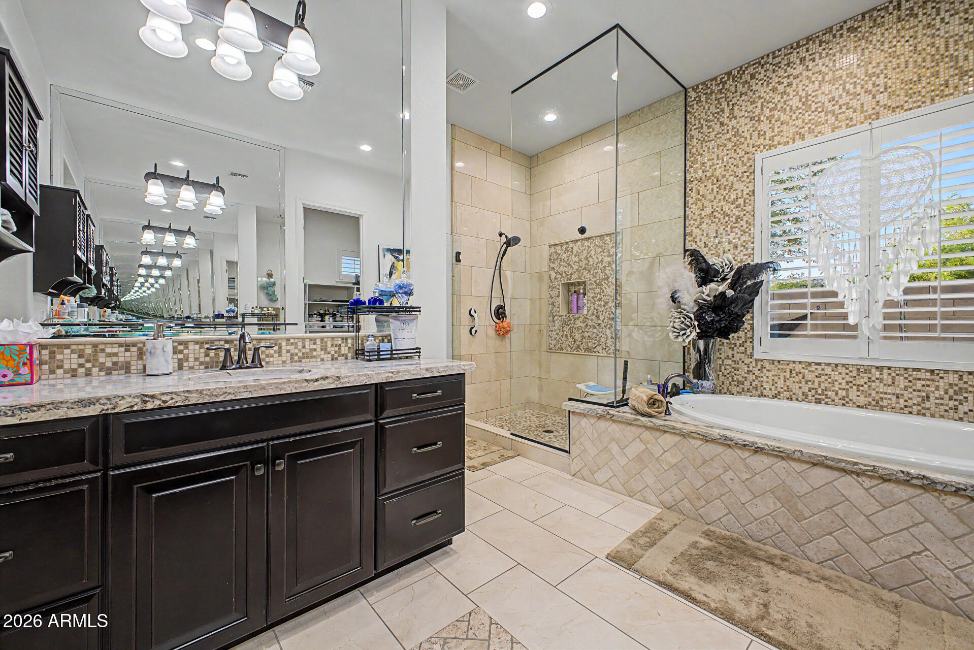 PALM VALLEY PHASE 9 - Residential