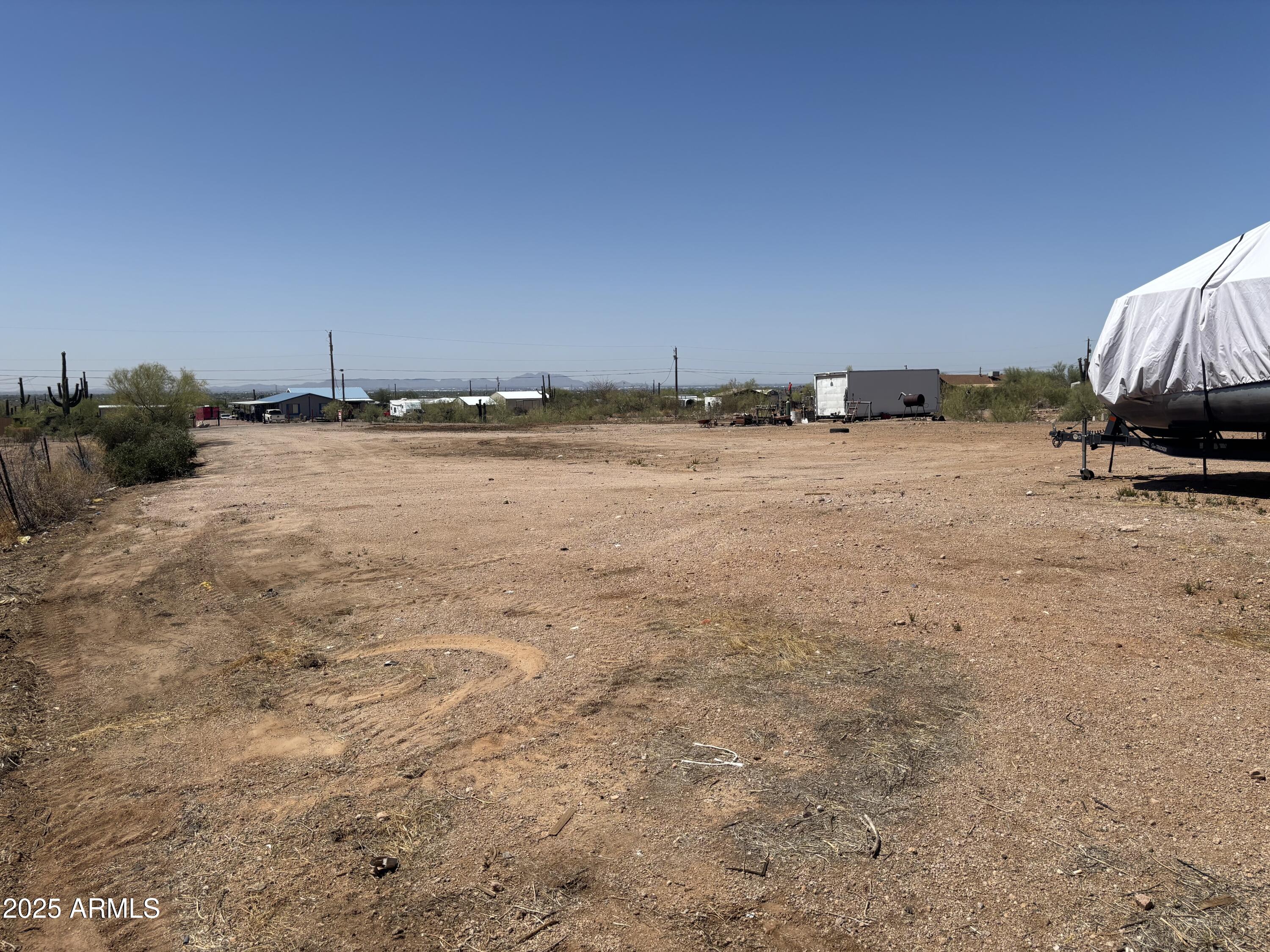 5266 N SAGUARO Drive -