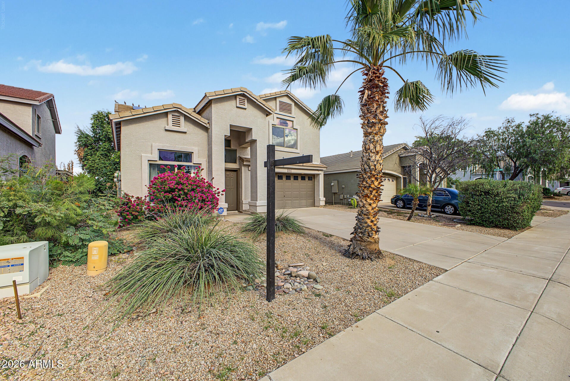 1394 E PENNY Lane