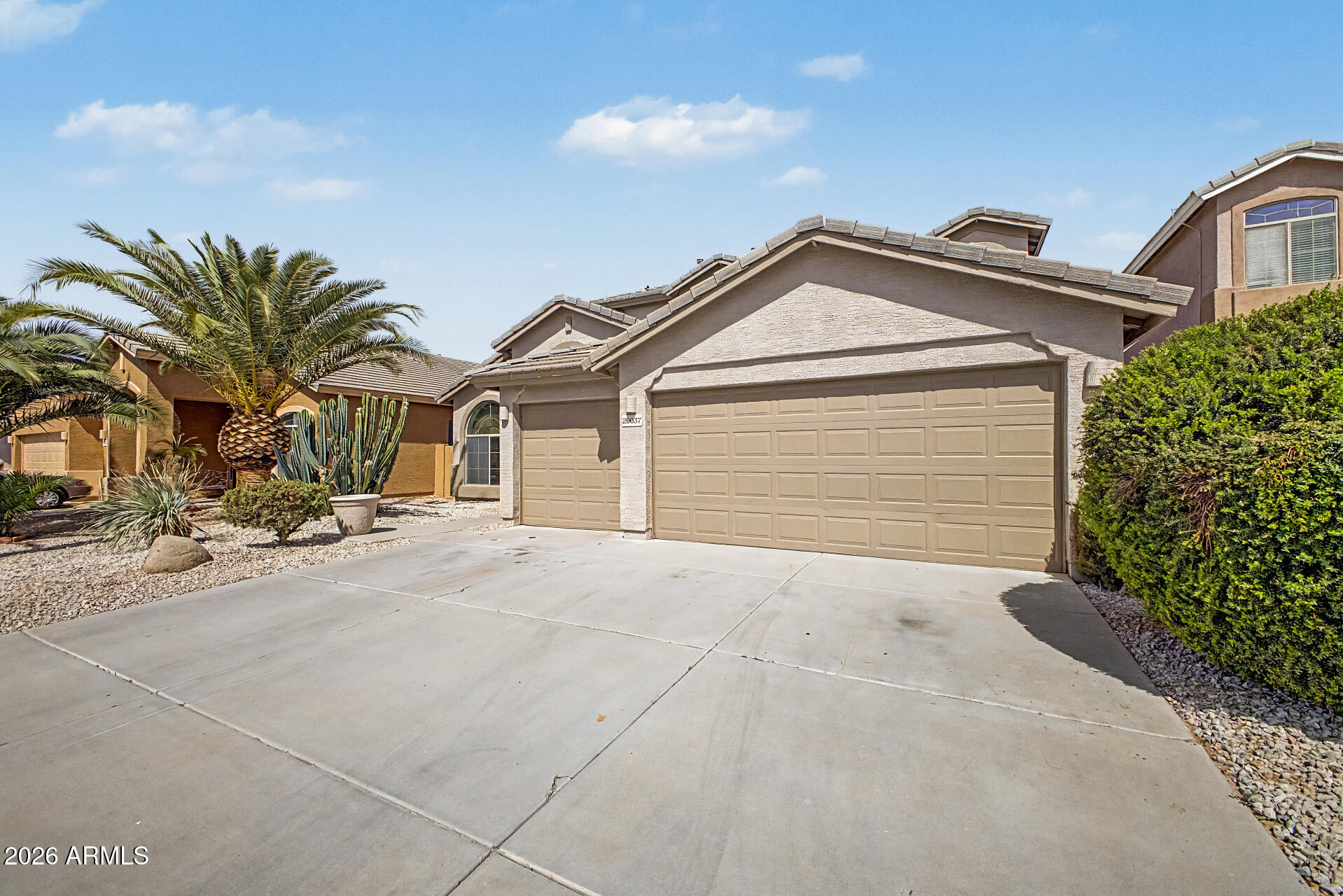 20037 N SANTA CRUZ Drive