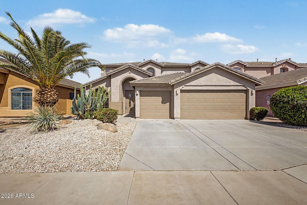 Photo of 20037 N Santa Cruz Drive, Maricopa, AZ 85138 (MLS # 7020912)