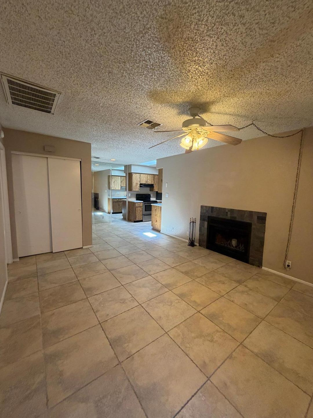 601 W Yukon Drive 3