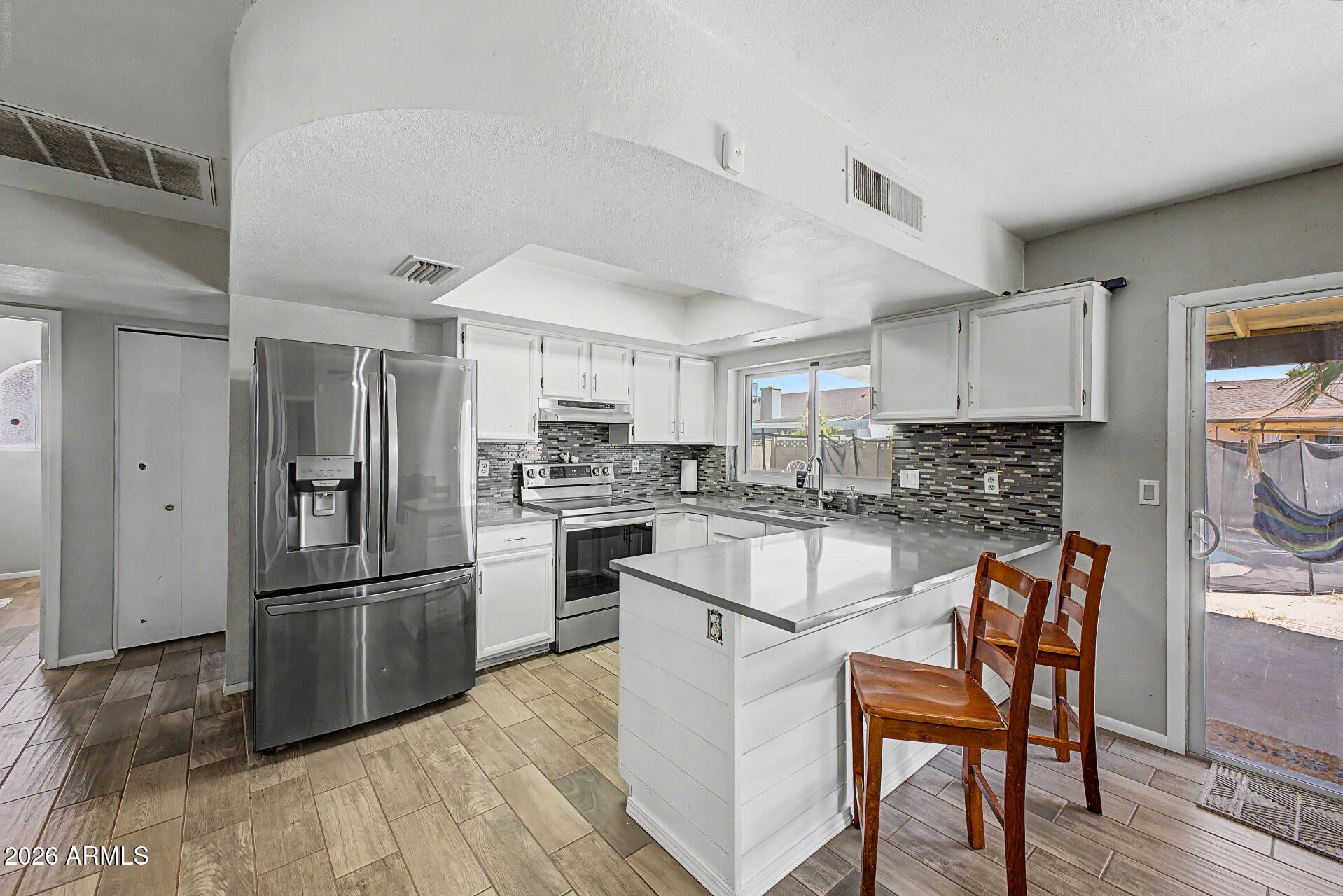 2233 W Sequoia Drive
