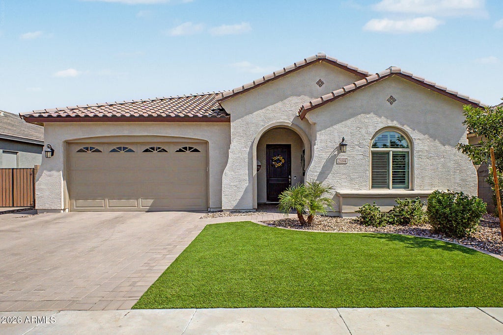 Photo of 2864 W Santa Fe Drive, Queen Creek, AZ 85144 (MLS # 7065260)