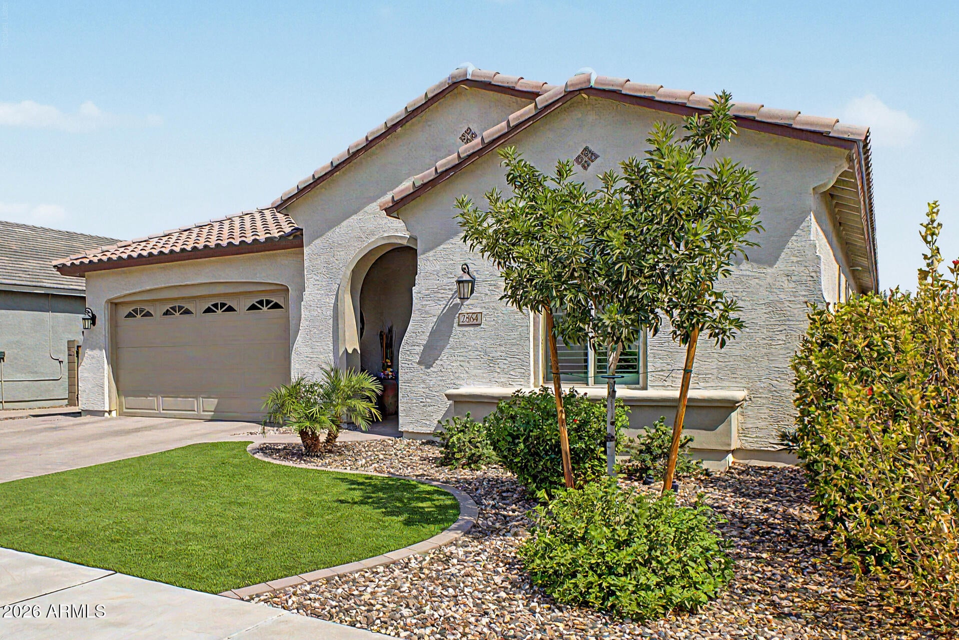2864 W SANTA FE Drive