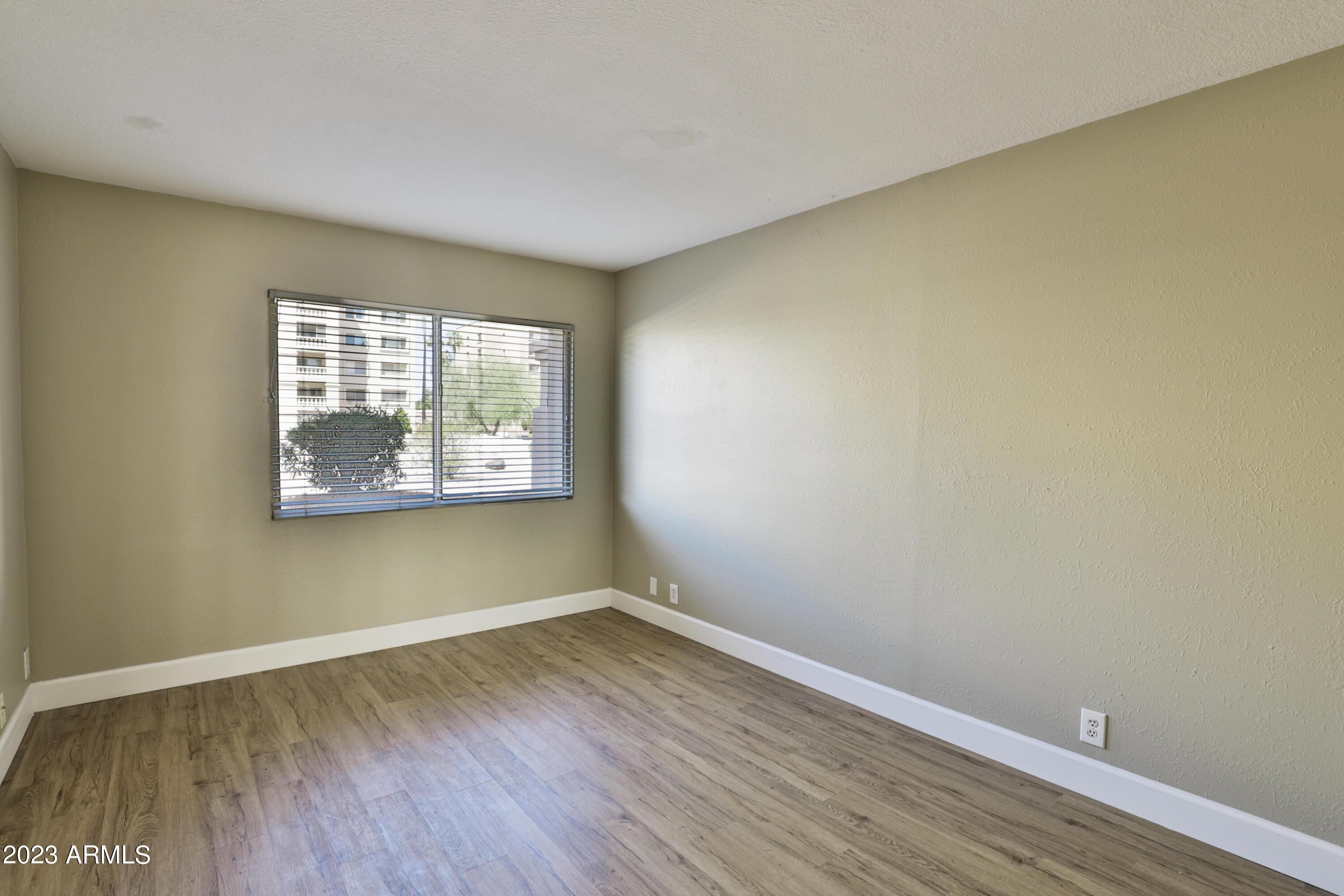 7920 E CAMELBACK Road 102