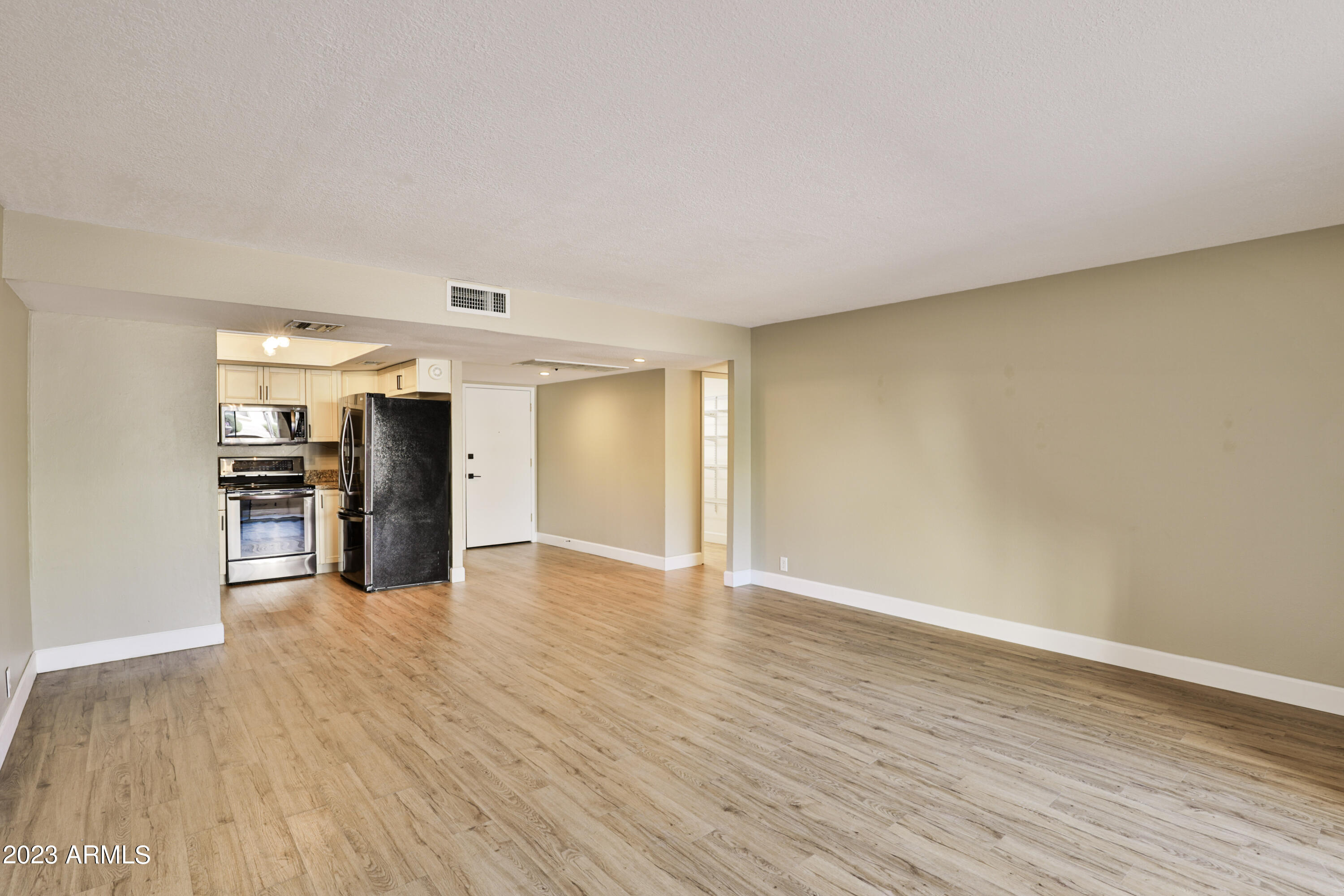 7920 E CAMELBACK Road 102