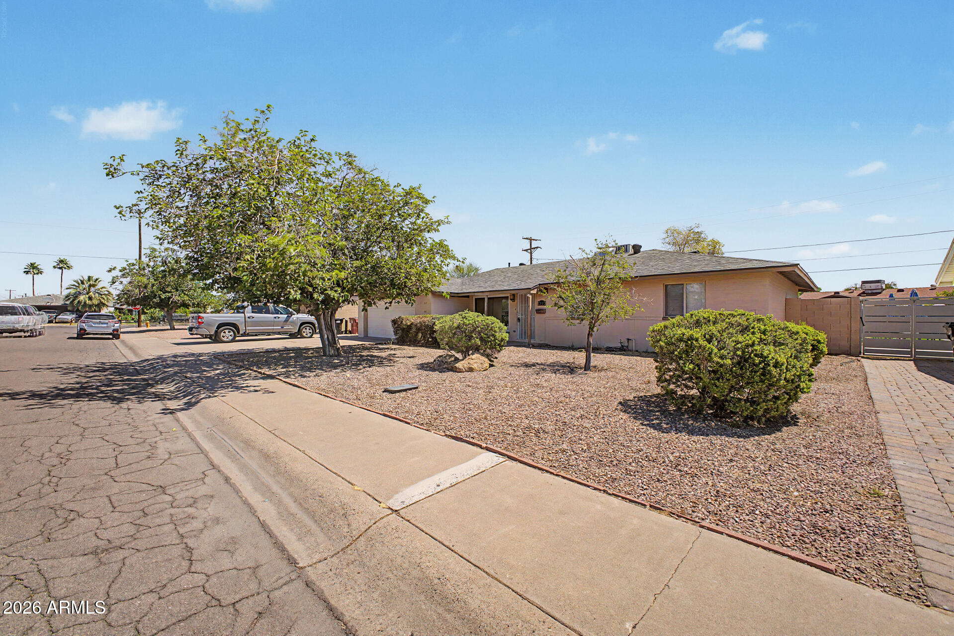 2233 N 82ND Street