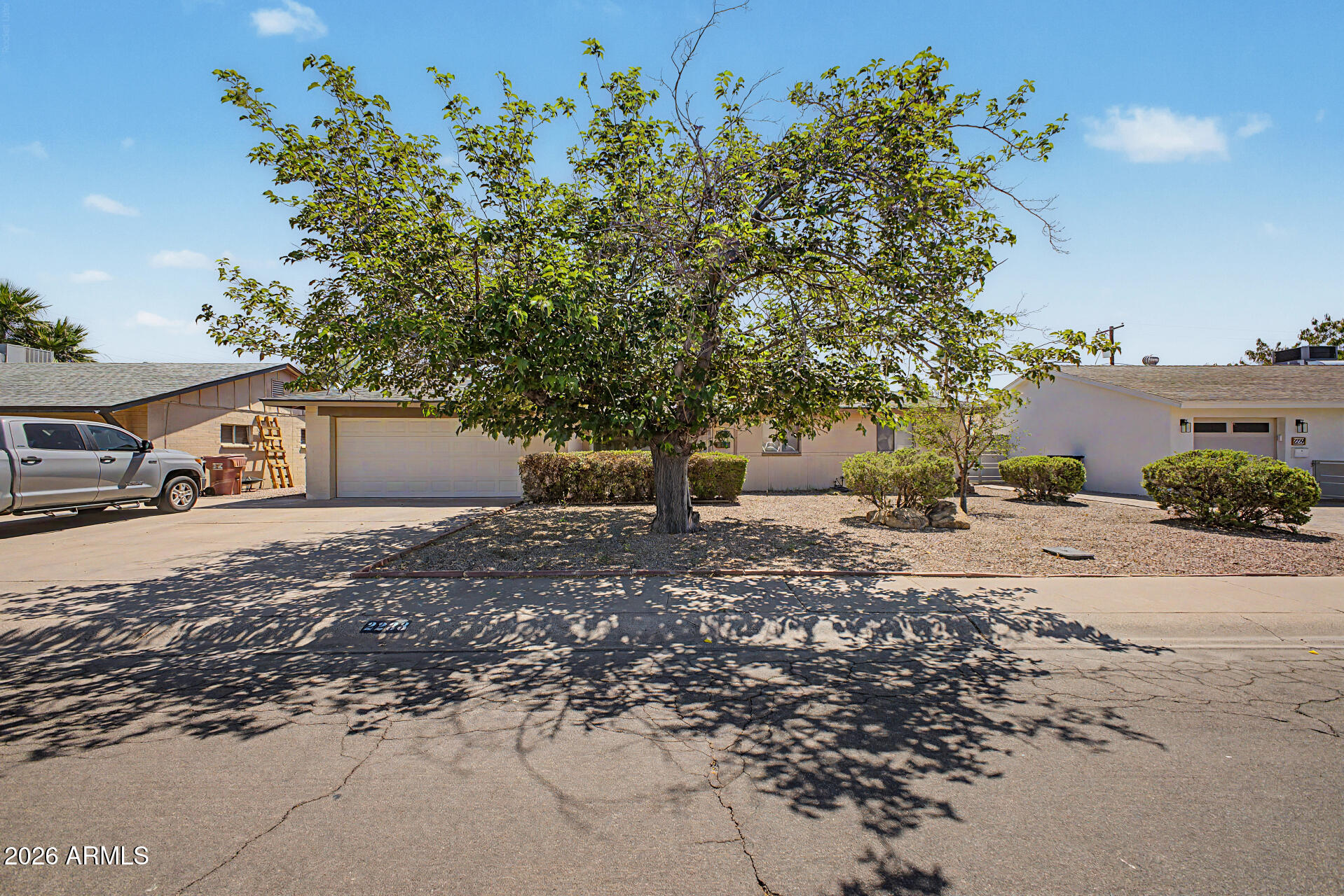 2233 N 82ND Street