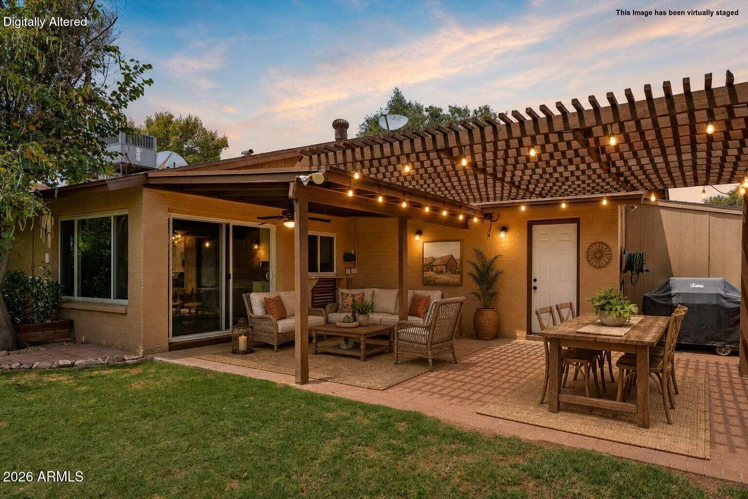 4523 E Voltaire Avenue