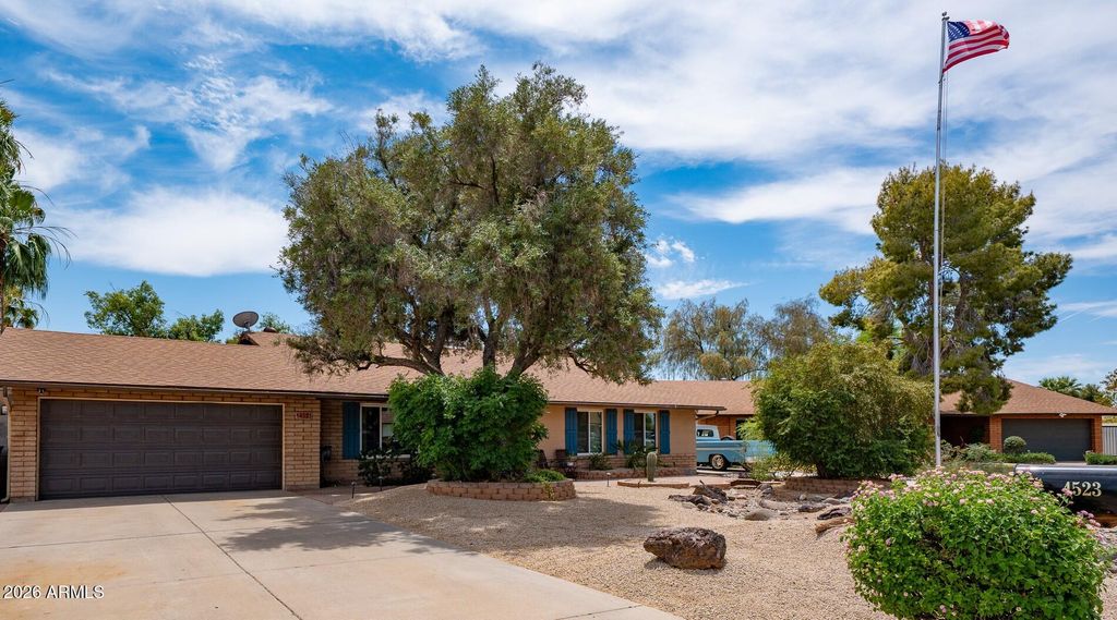 Photo of 4523 E Voltaire Avenue, Phoenix, AZ 85032 (MLS # 7028688)