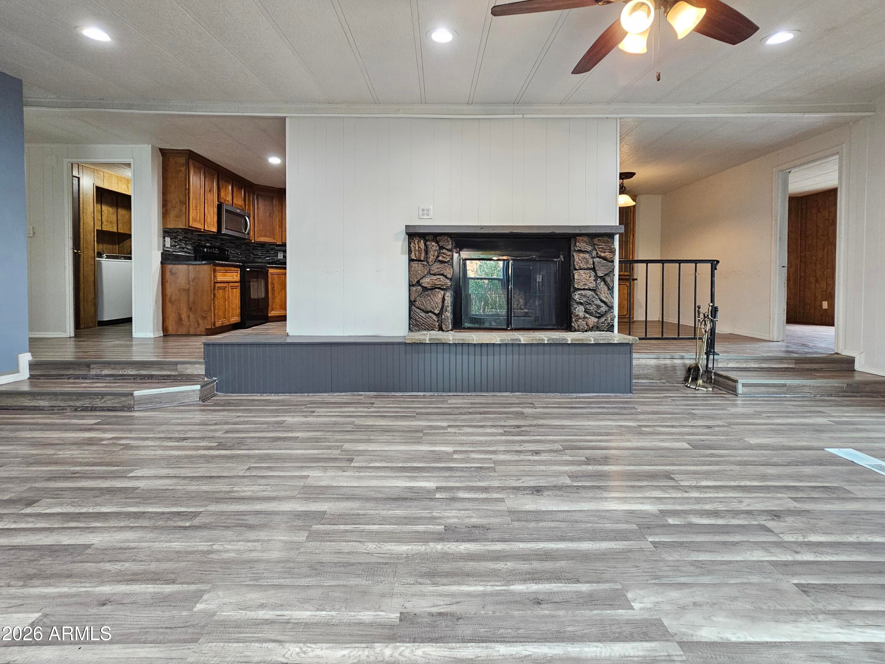 5002 W BETHANY HOME Road 130