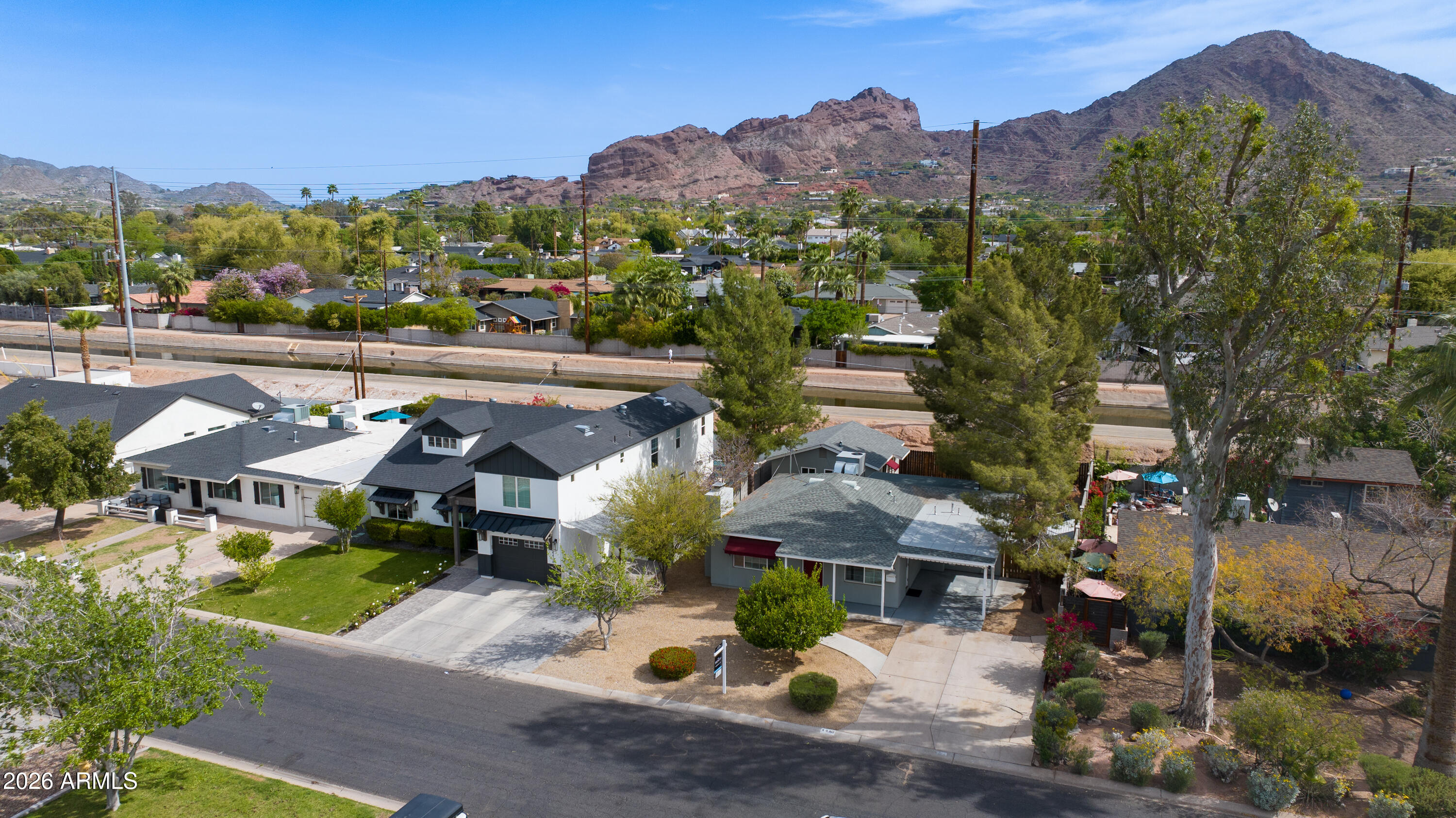 4440 E CAMPBELL Avenue