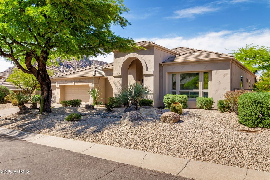 Photo of 11662 E Parkview Lane, Scottsdale, AZ 85255 (MLS # 6861081)