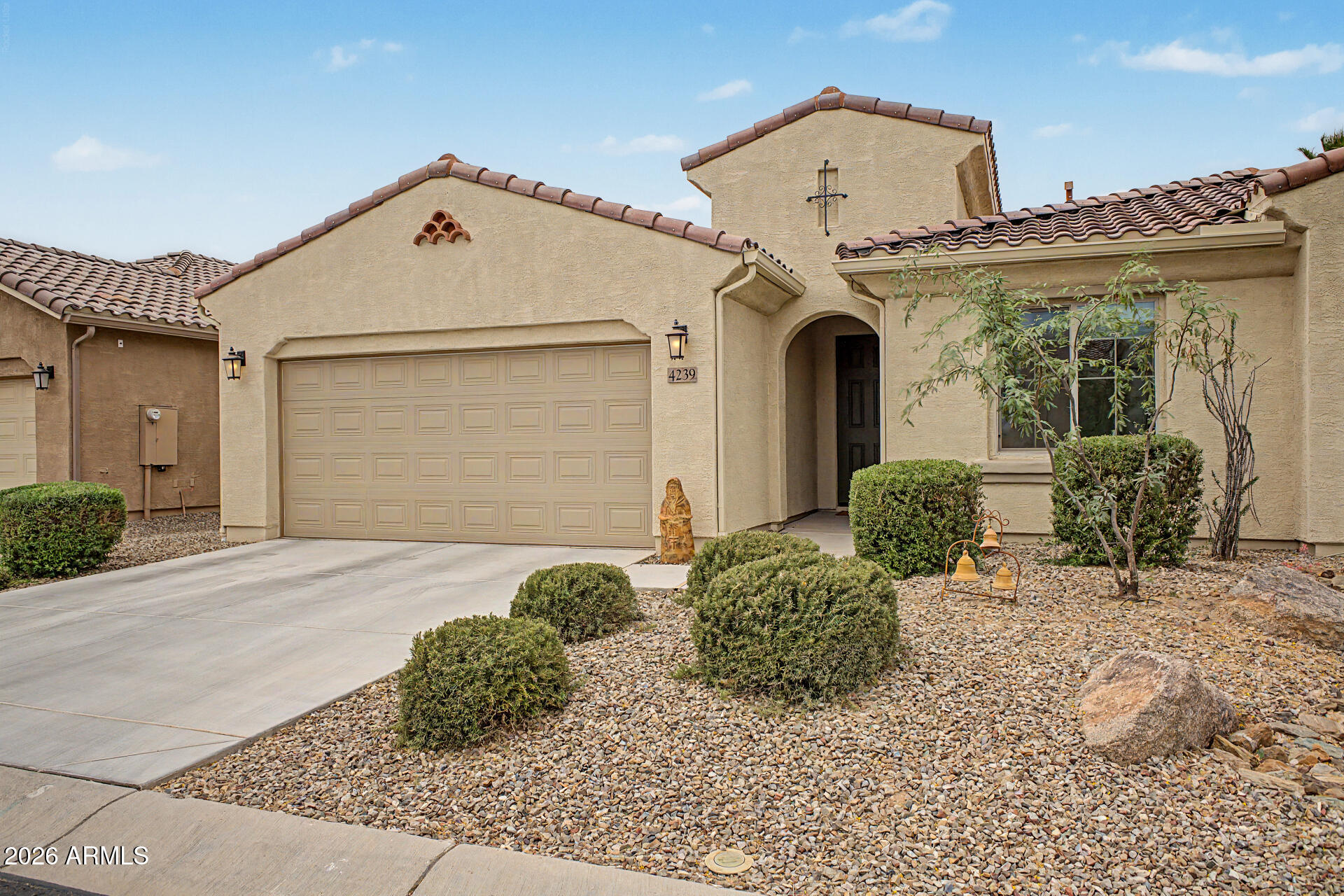 4239 W HANNA Drive