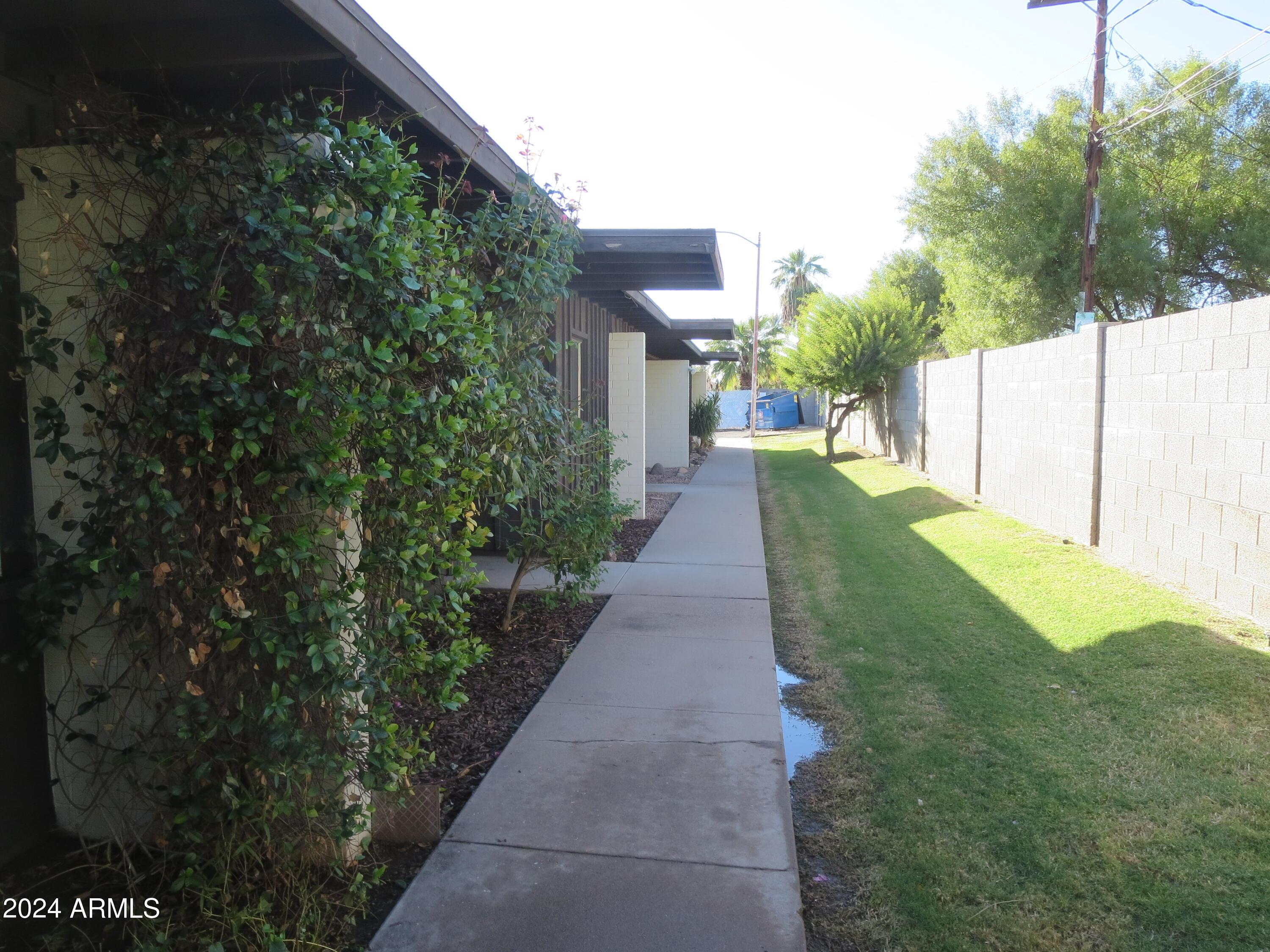 1450 E Bethany Home Road Apt 34