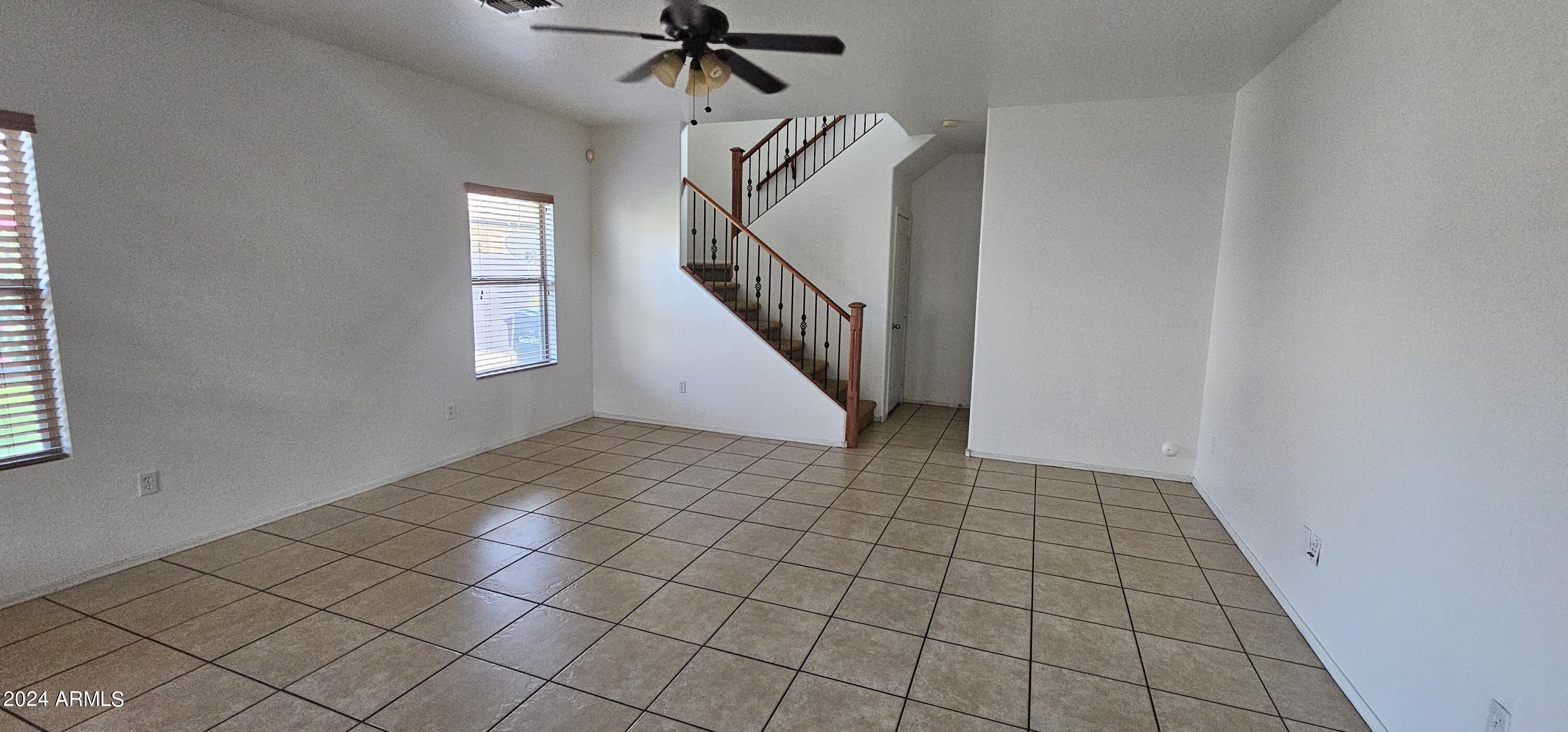 1316 E CLIFTON Avenue