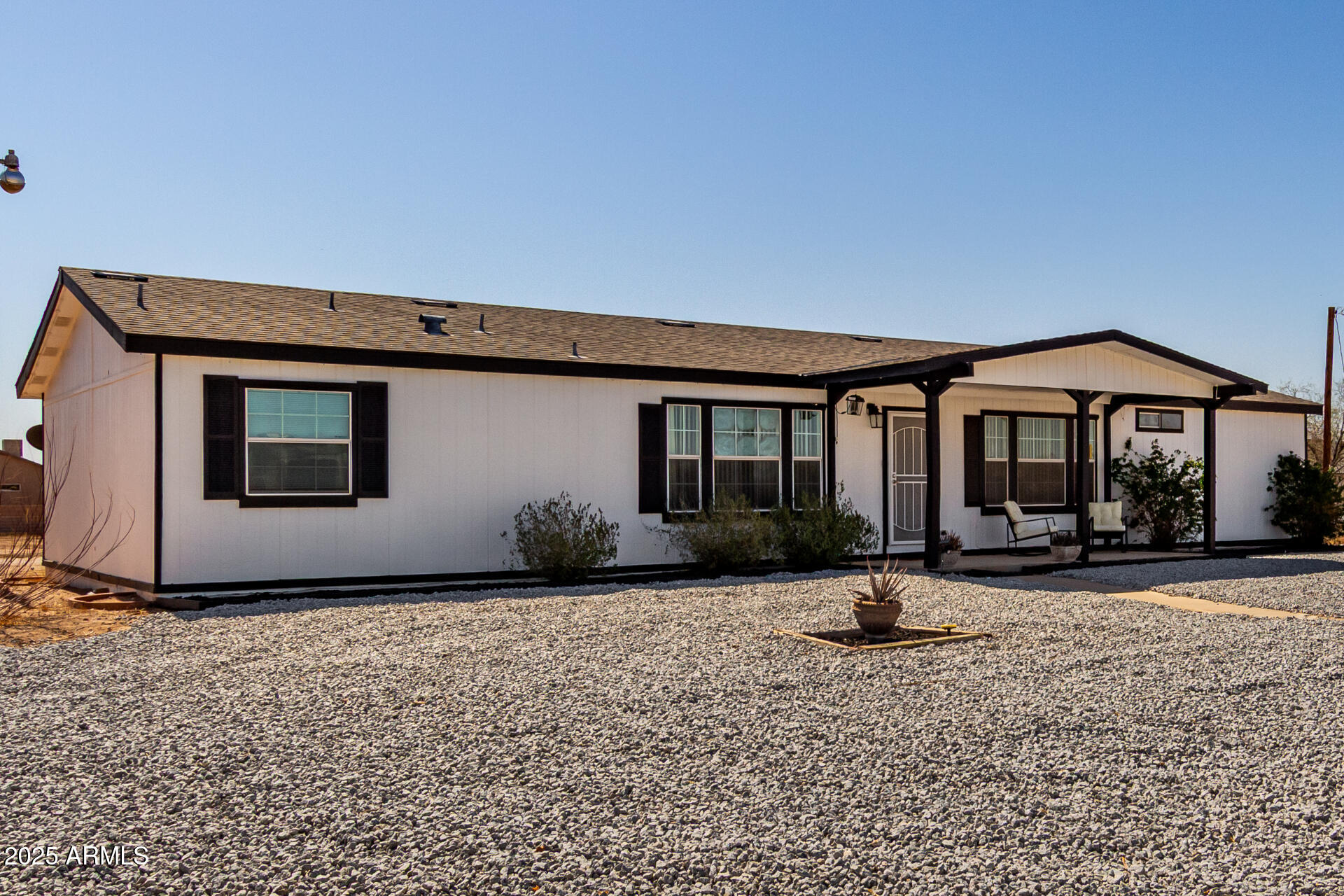 17939 W ENOCH Drive