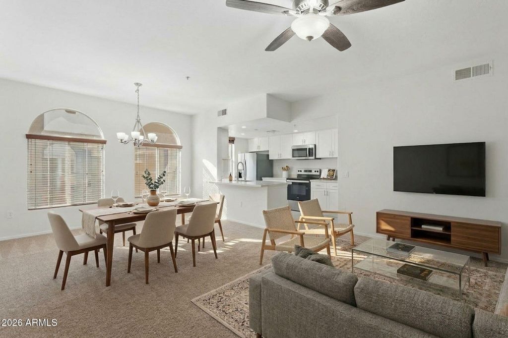 Photo of 3250 W Greenway Road #165, Phoenix, AZ 85053 (MLS # 7001371)