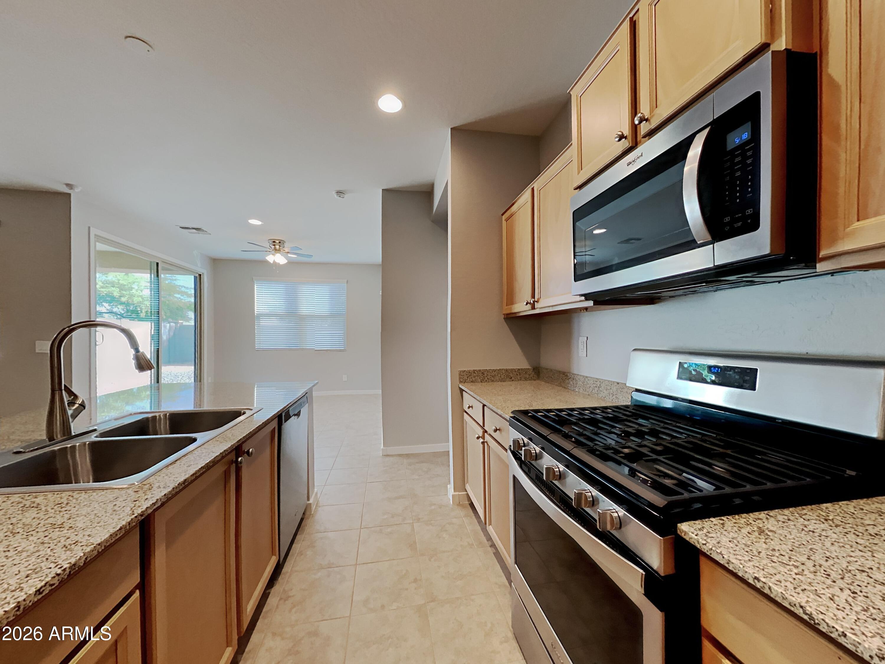 439 W TENIA Trail