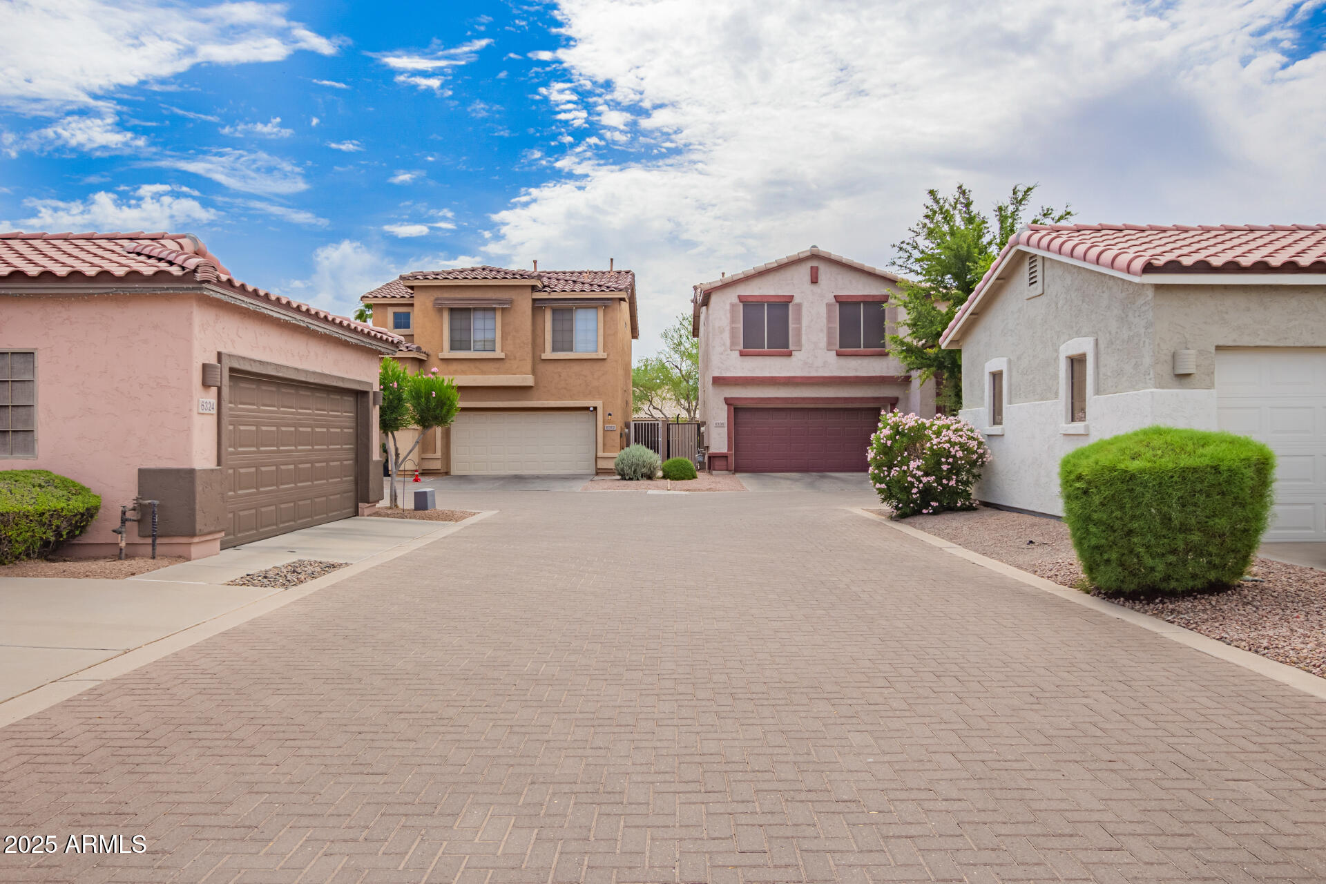 Search Homes 2 6300 S NASH Way