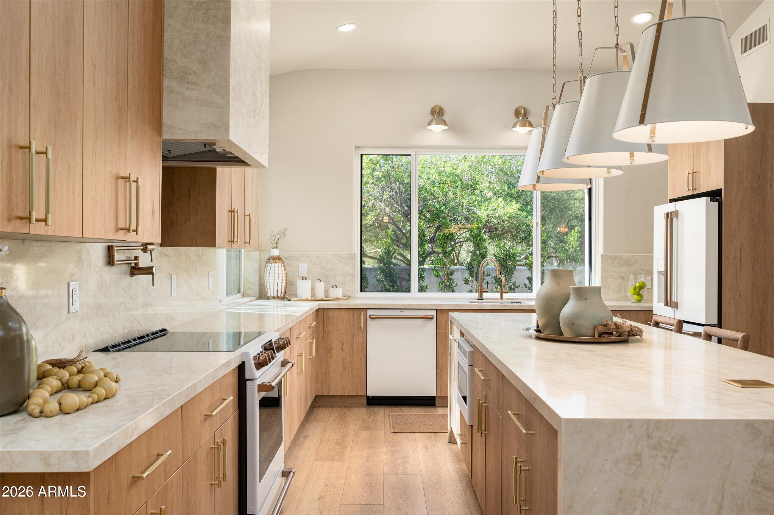 Scottsdale, Arizona, 85255, United States, 4 Bedrooms Bedrooms, ,3 BathroomsBathrooms,Residential,Active,2026806