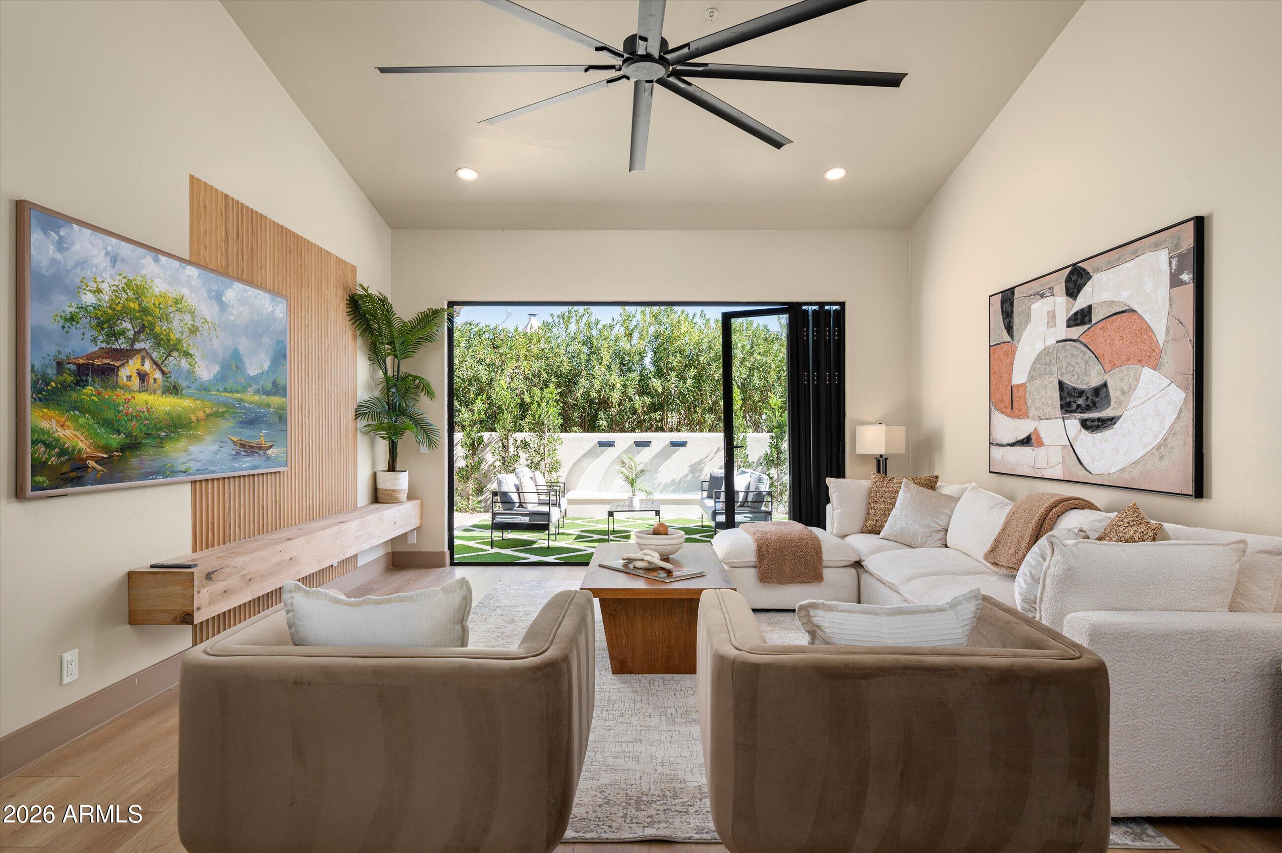 23335 N COUNTRY CLUB Trail