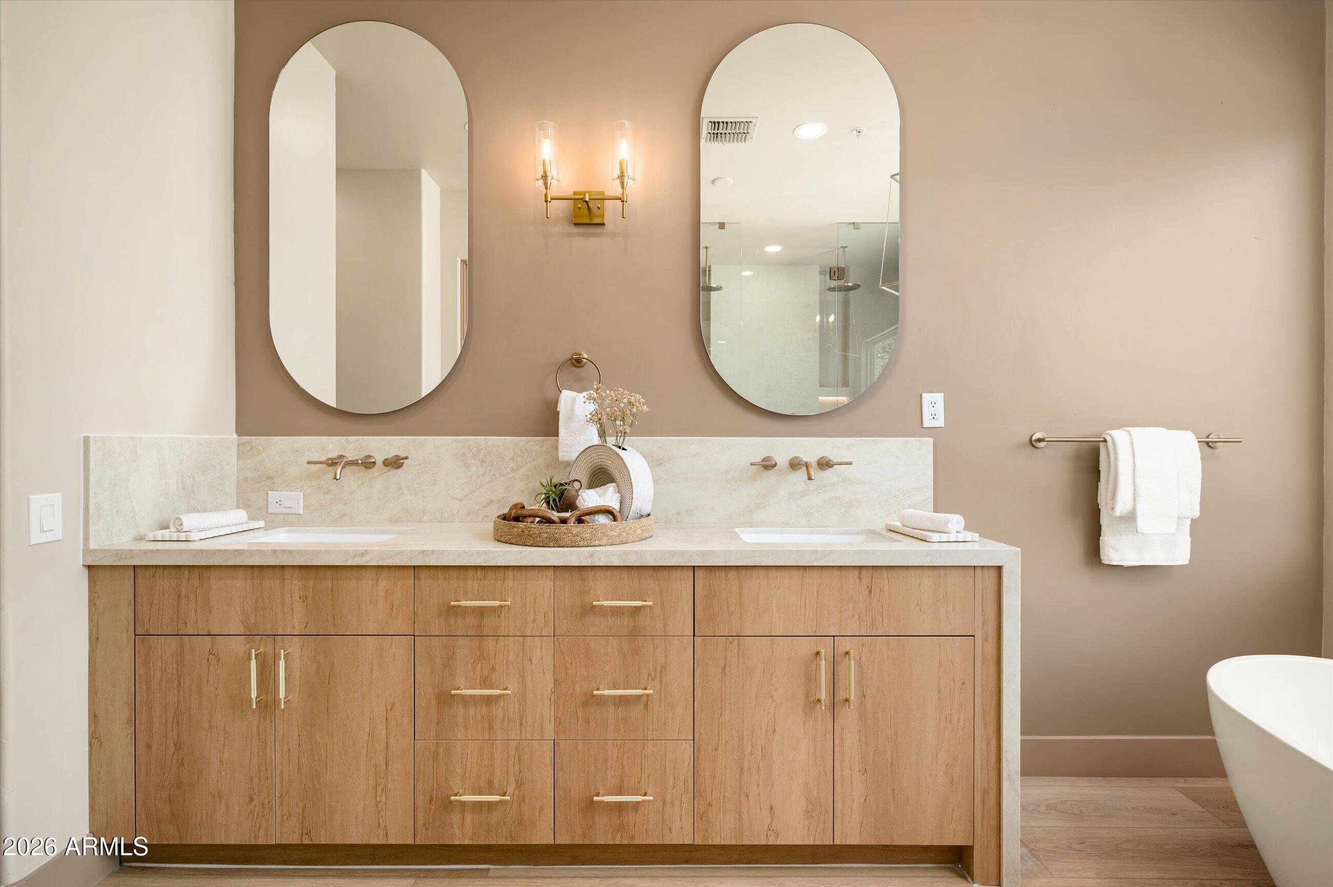 Scottsdale, Arizona, 85255, United States, 4 Bedrooms Bedrooms, ,3 BathroomsBathrooms,Residential,Active,2026806