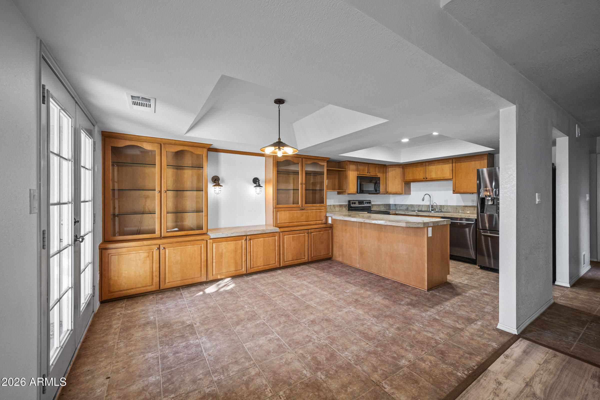 1920 E MARYLAND Avenue 31