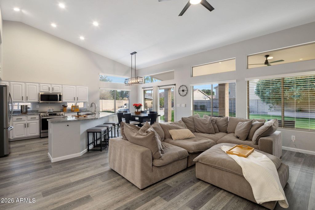 Photo of 5011 E Villa Rita Drive, Scottsdale, AZ 85254 (MLS # 6977156)