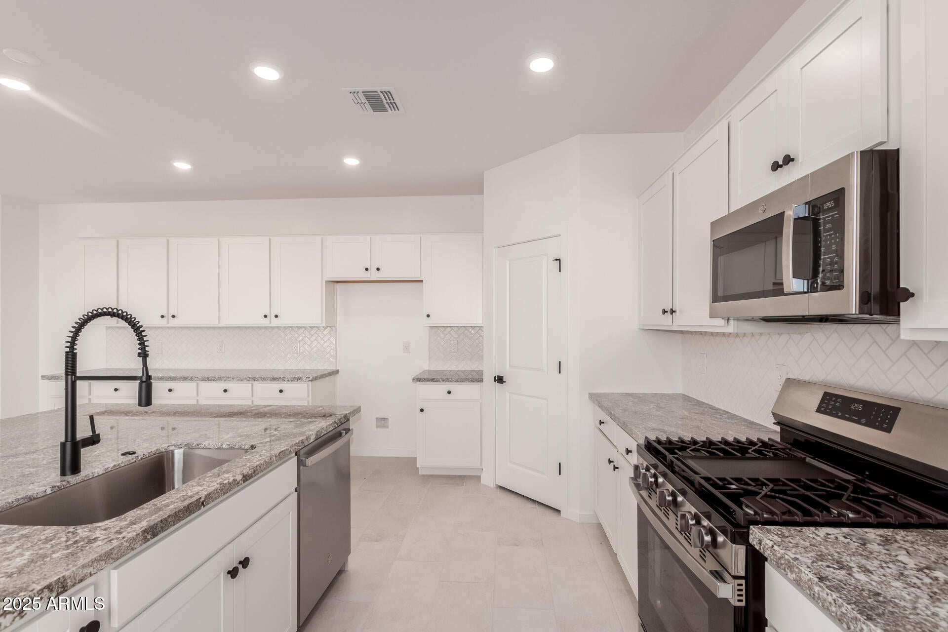 30154 W PALO BREA Way