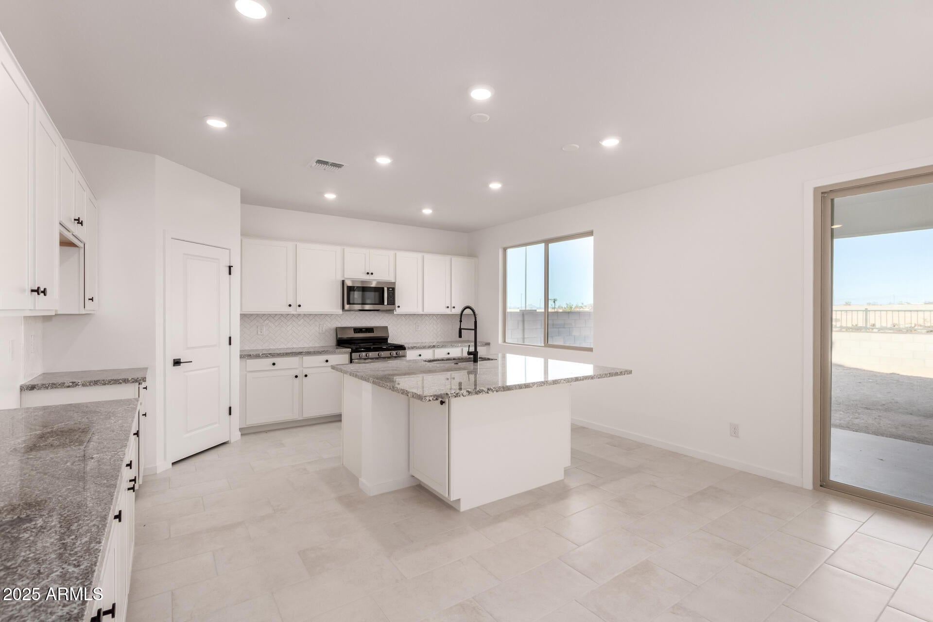 30154 W PALO BREA Way