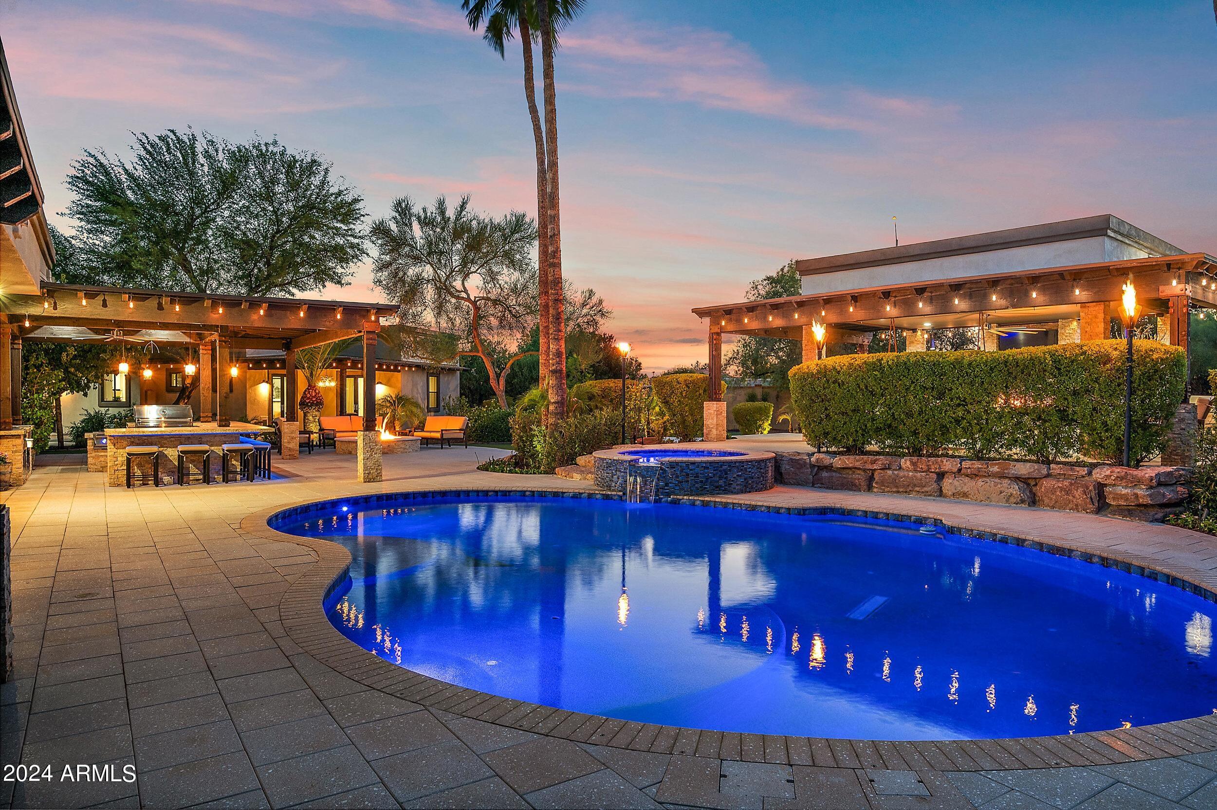 PARADISE PARK TRAILS 2 - Residential