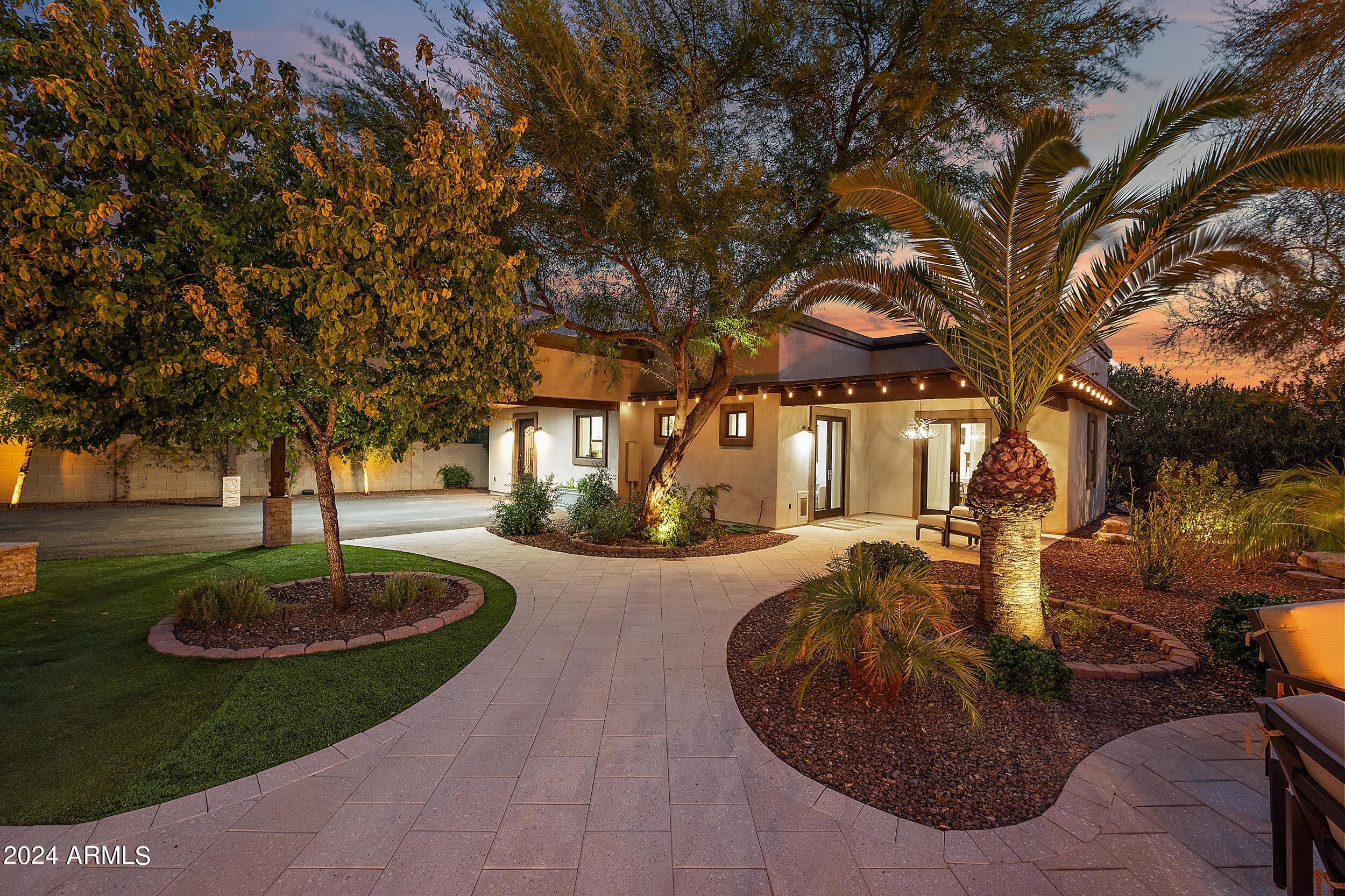PARADISE PARK TRAILS 2 - Residential