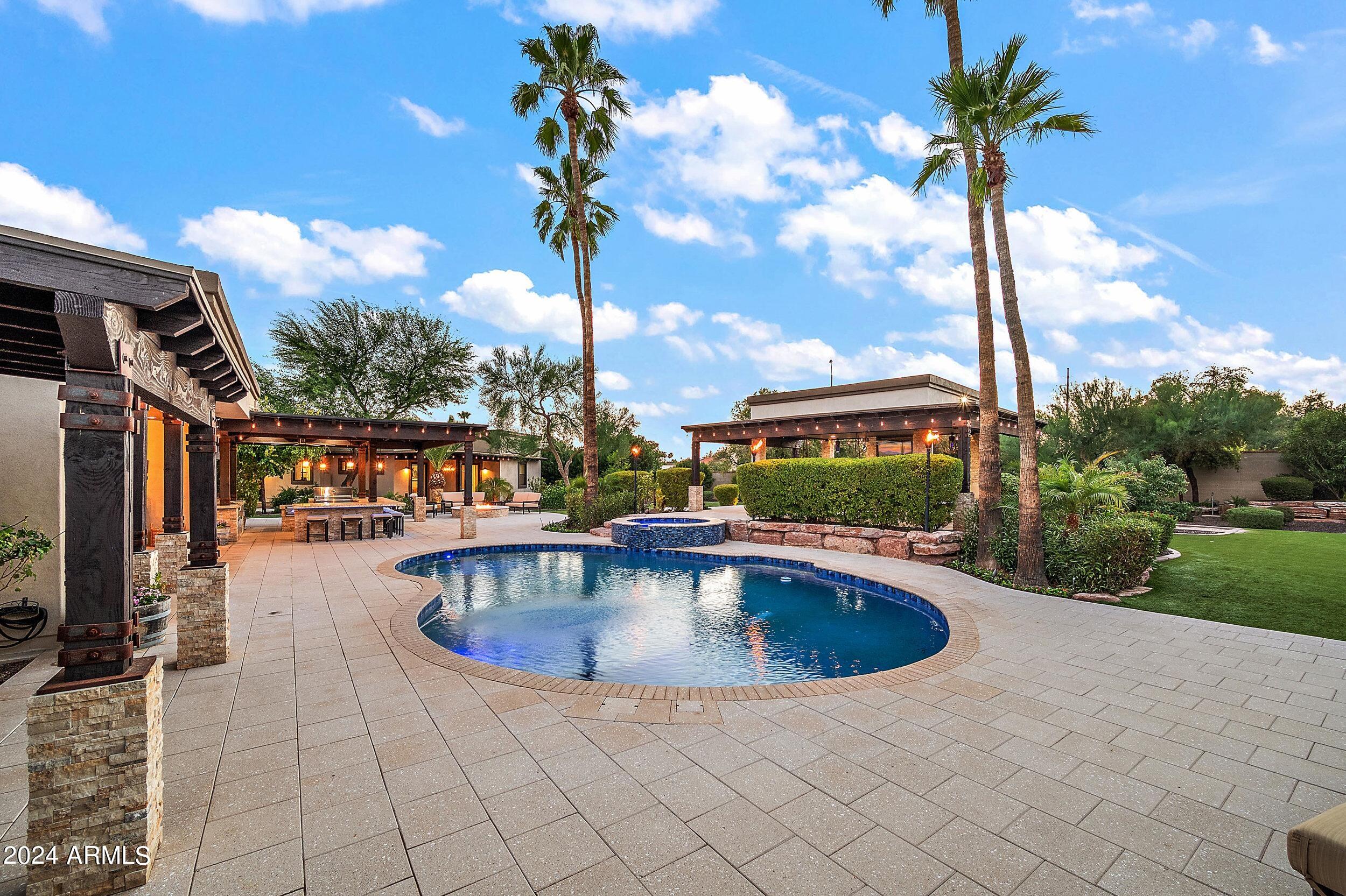 PARADISE PARK TRAILS 2 - Residential