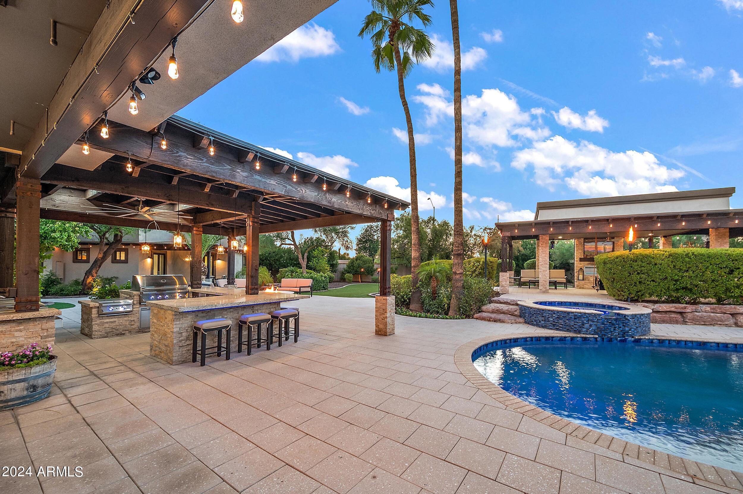 PARADISE PARK TRAILS 2 - Residential