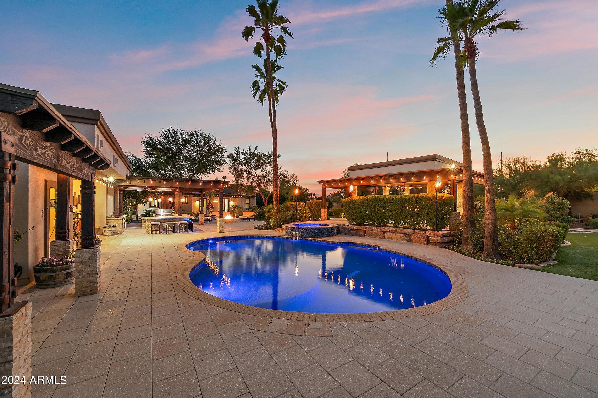 PARADISE PARK TRAILS 2 - Residential