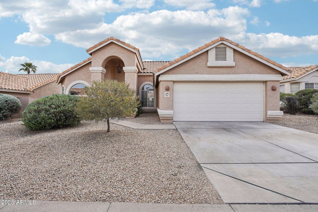 Photo of 16137 E Glenpoint Drive, Fountain Hills, AZ 85268 (MLS # 6931943)