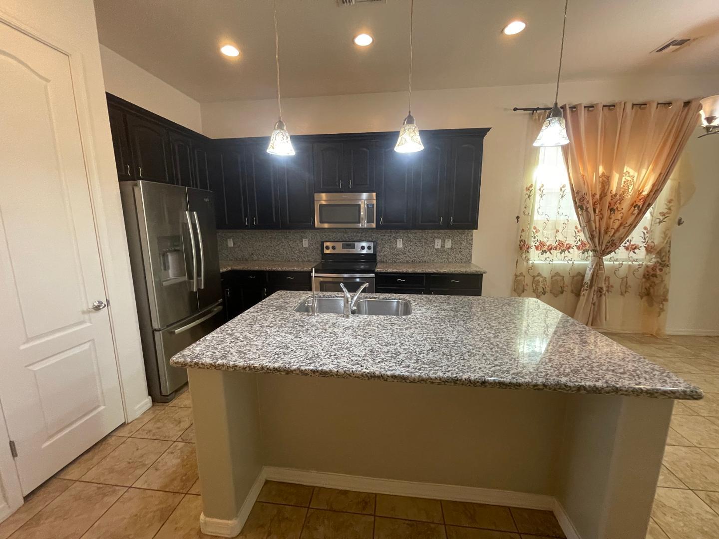 1449 E Lovebird Lane