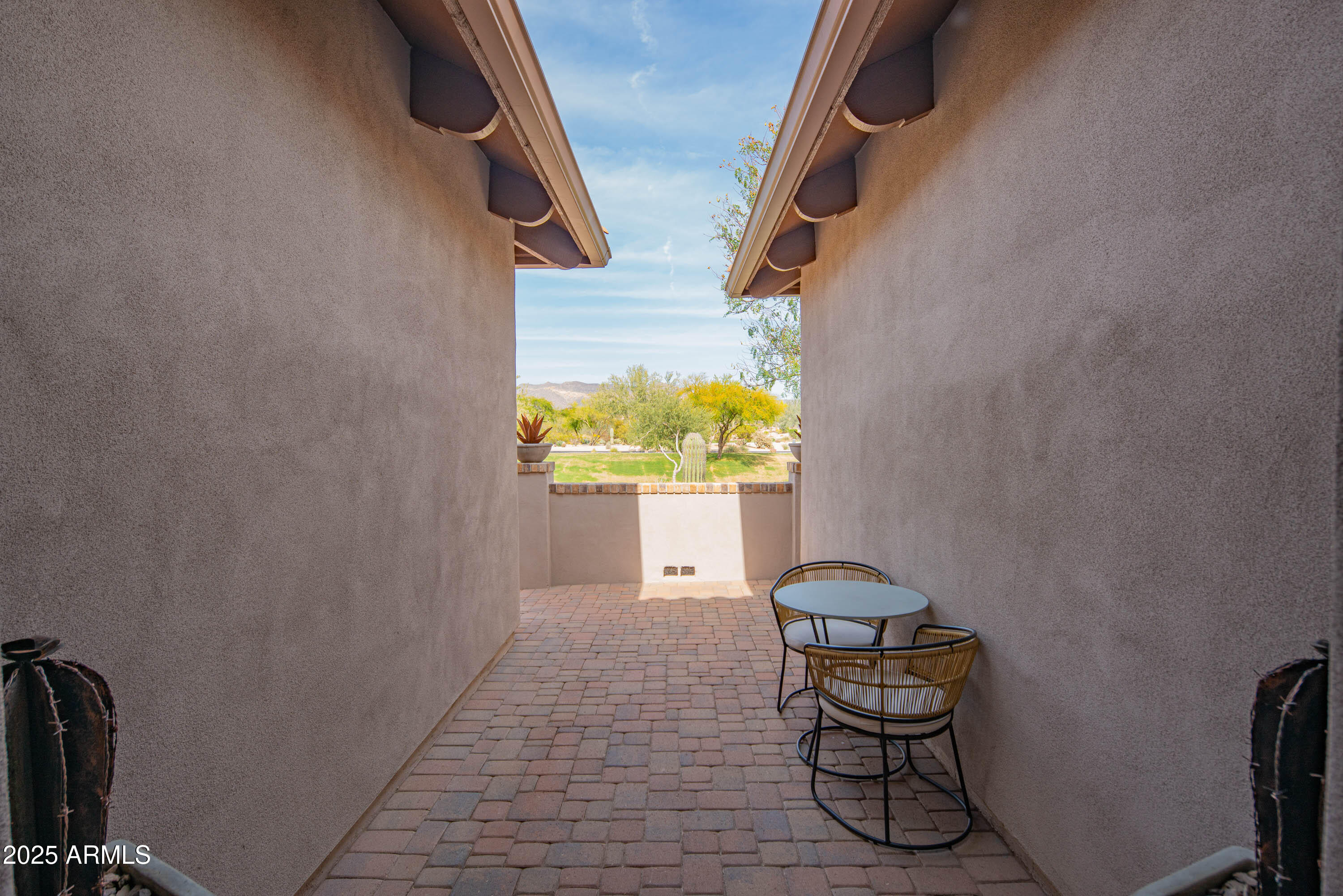 1904 N STEELE --