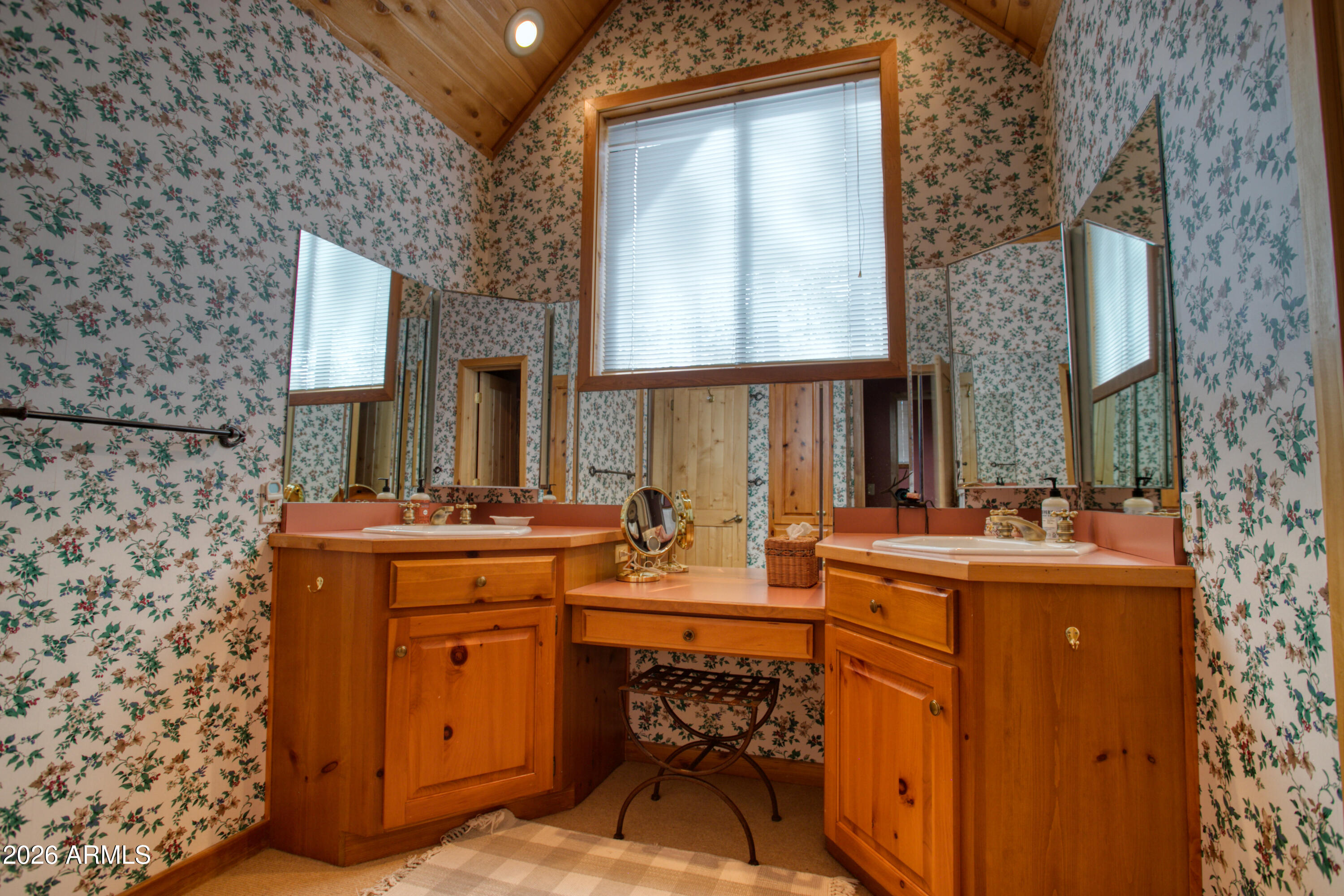 White Mountain Summer Homes - Residential
