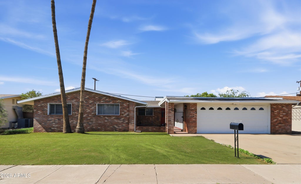 Photo of 1108 E 9th Place, Casa Grande, AZ 85122 (MLS # 7058186)