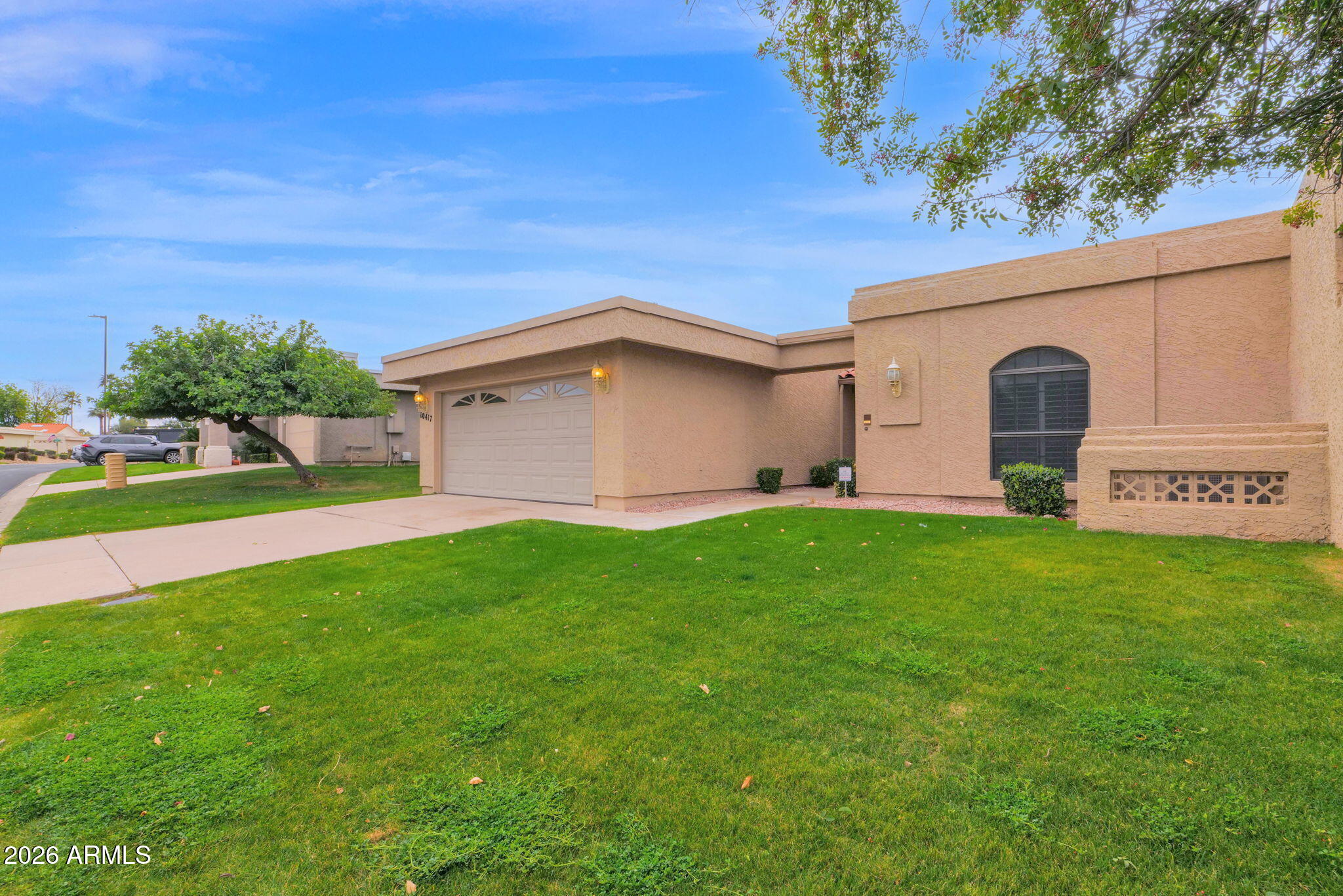 10417 E CINNABAR Avenue