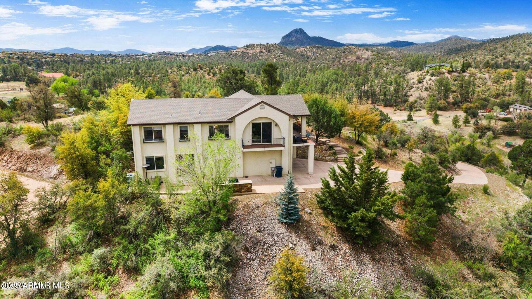2301 Loma Vista Drive