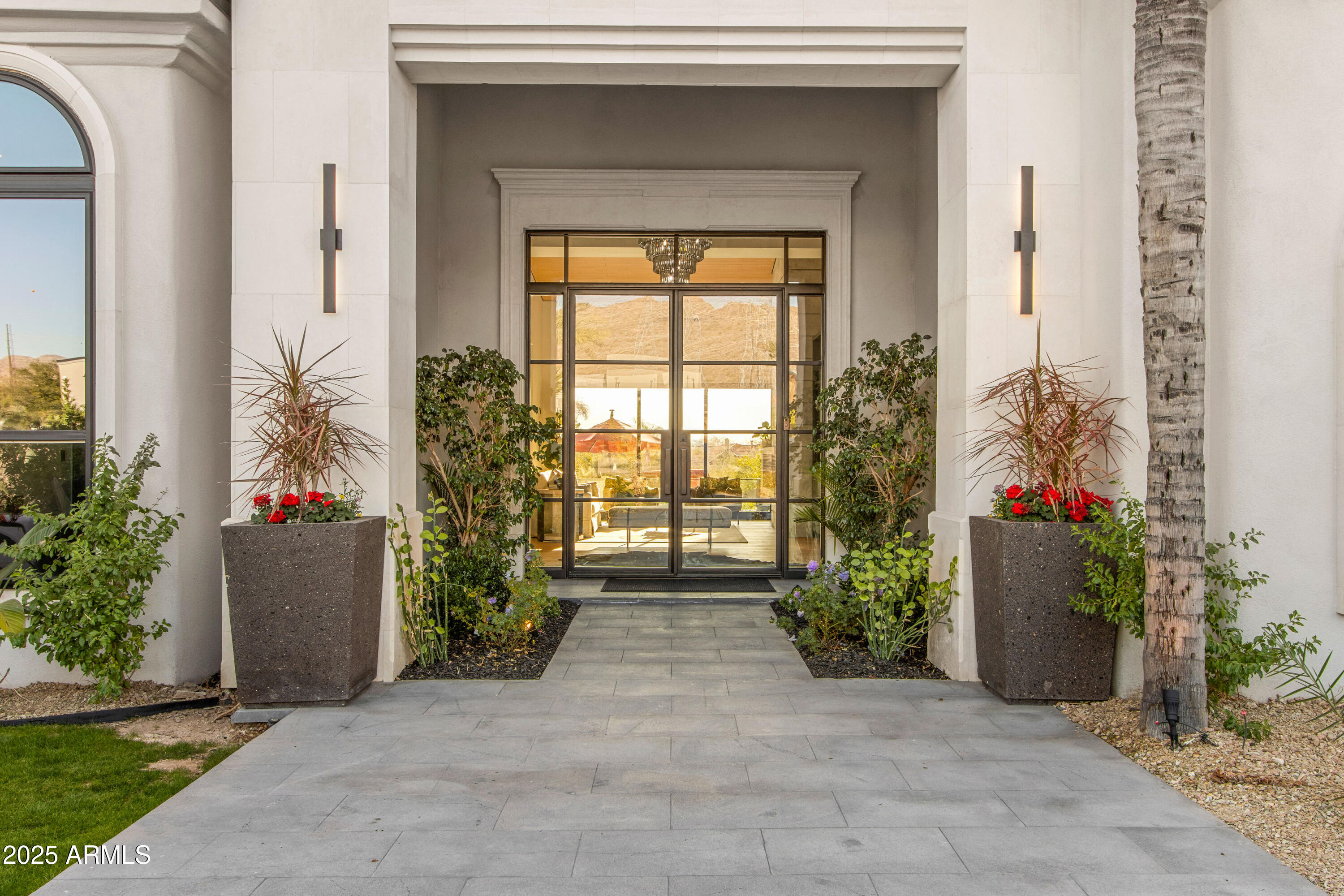 10800 E Cactus Road 38