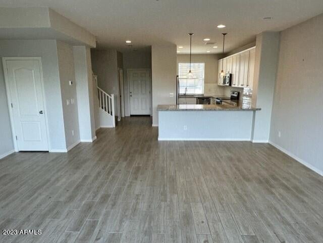2200 S Jacana Court